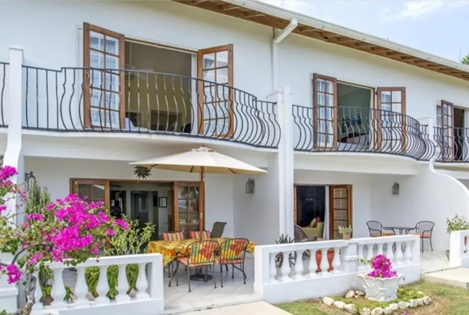 The Charles and The Earl