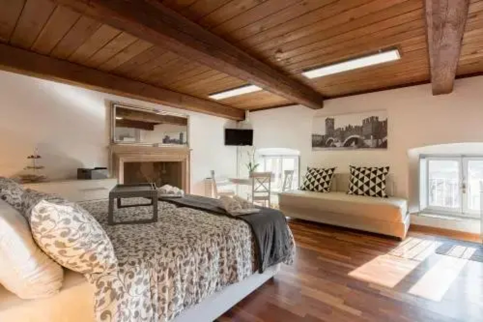 Rooms Castelvecchio - Palazzo Canossa