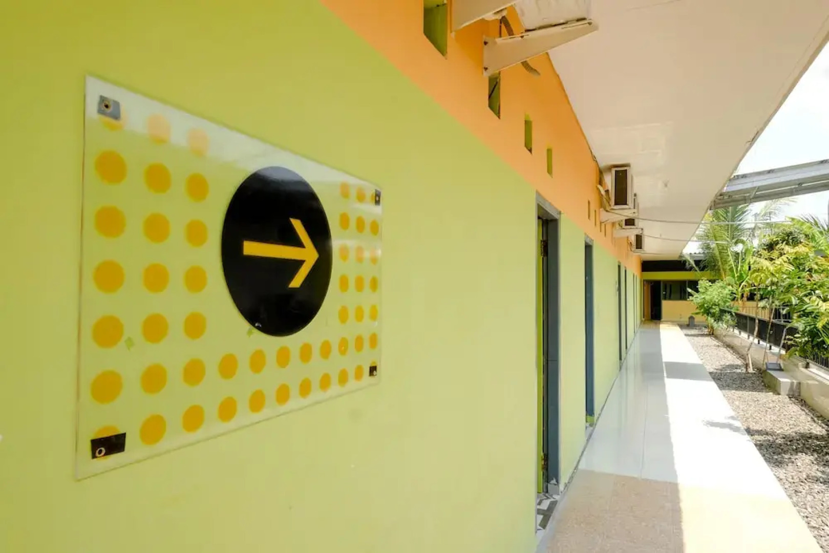 Hotel O Ilyasa Family