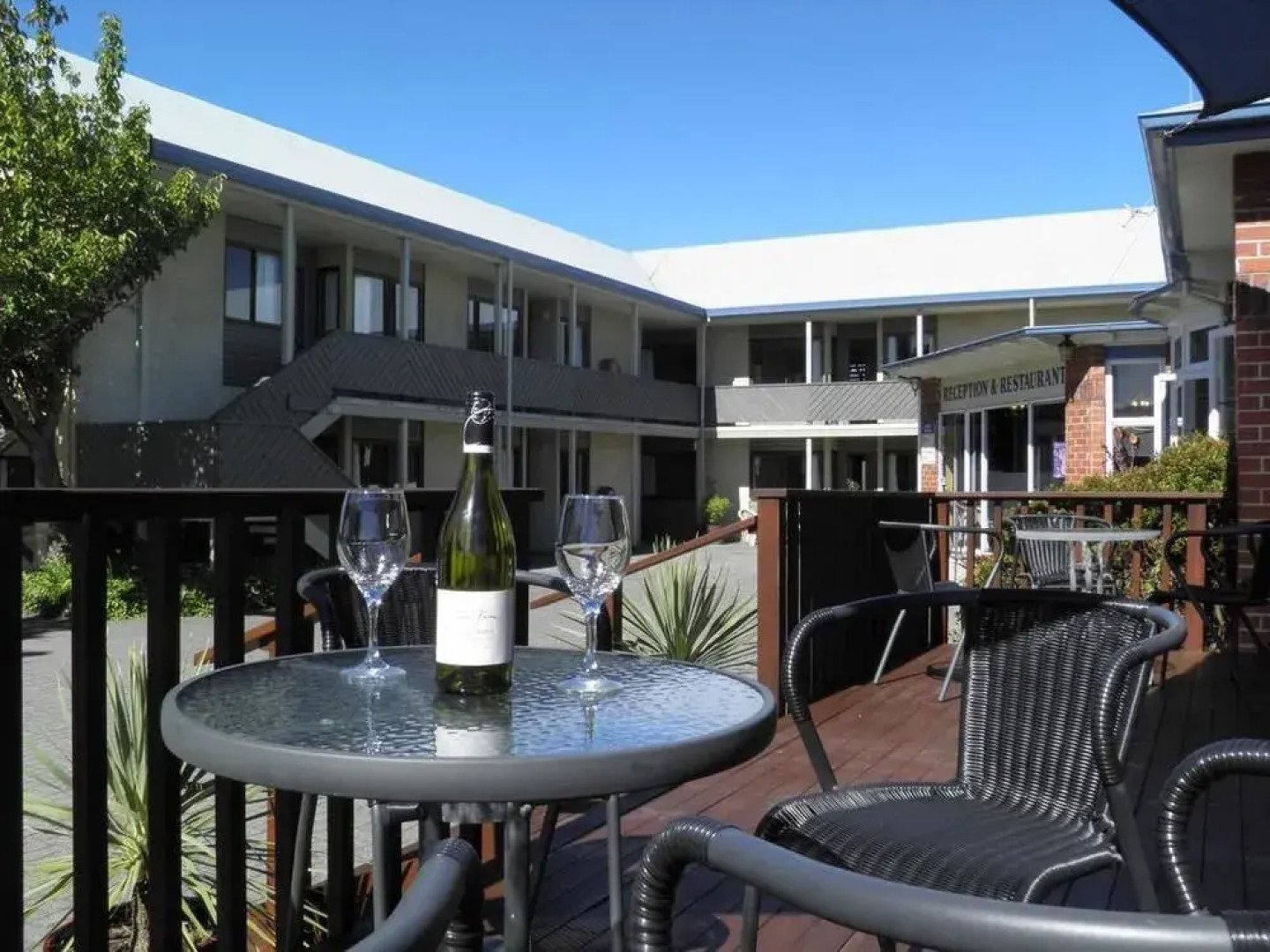 Centennial Court Hotel