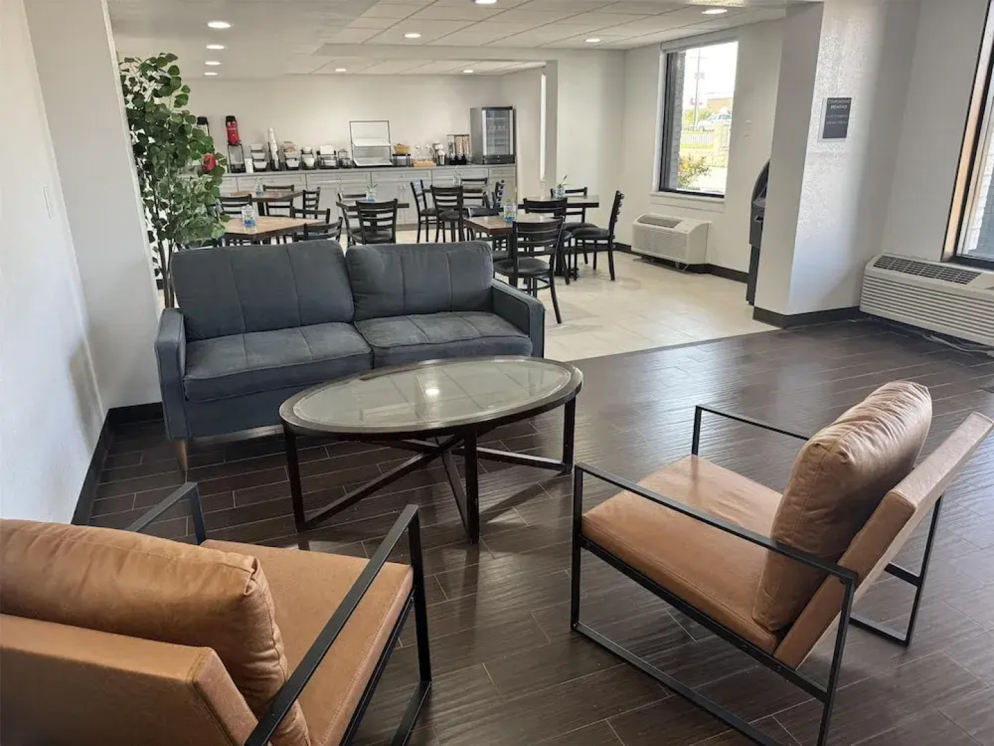 SureStay Studio by Best Western Gonzales