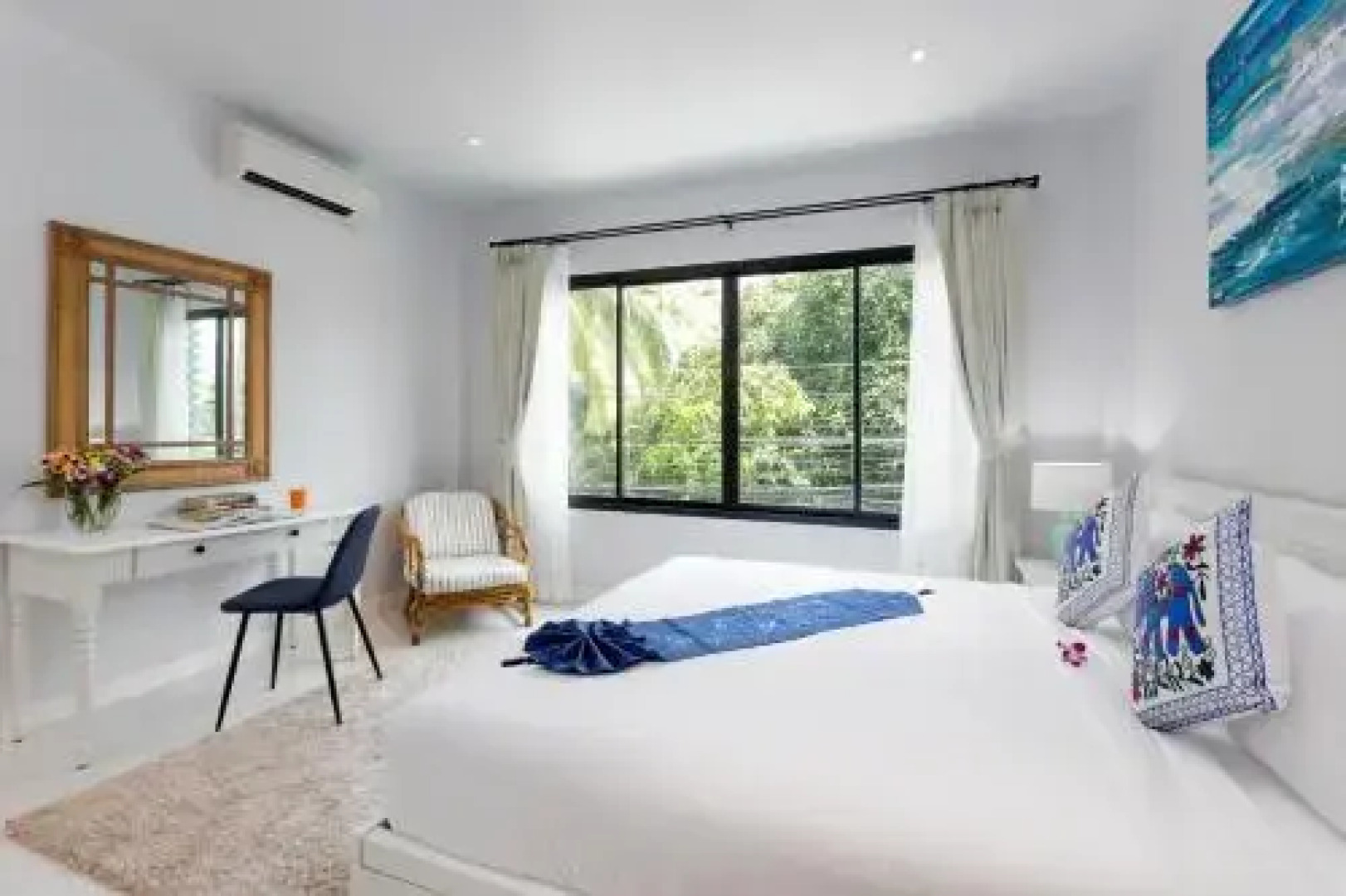 Kamala Beach House - 1 min walk to beach