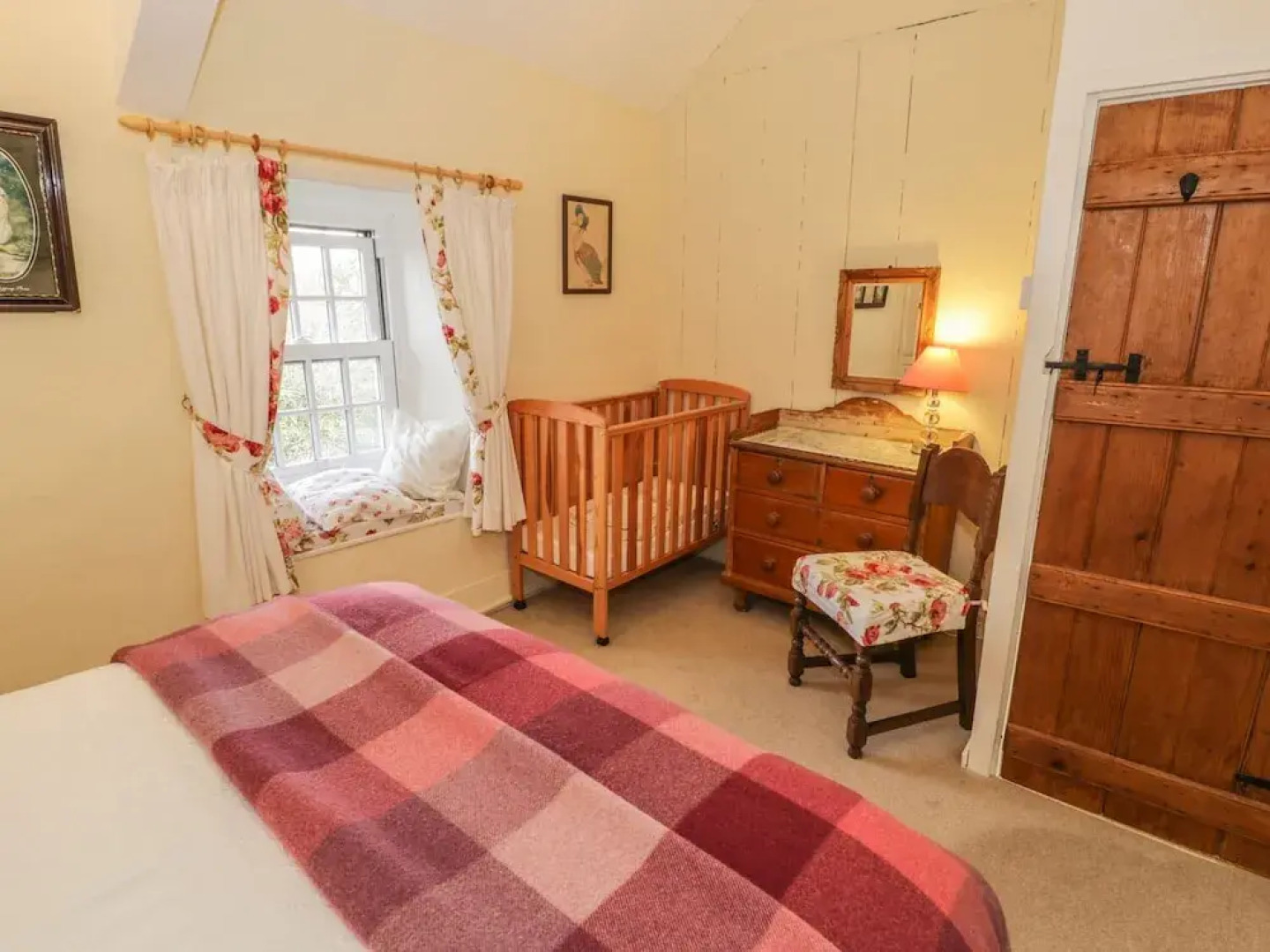 Ynys Pandy, Garndolbenmaen