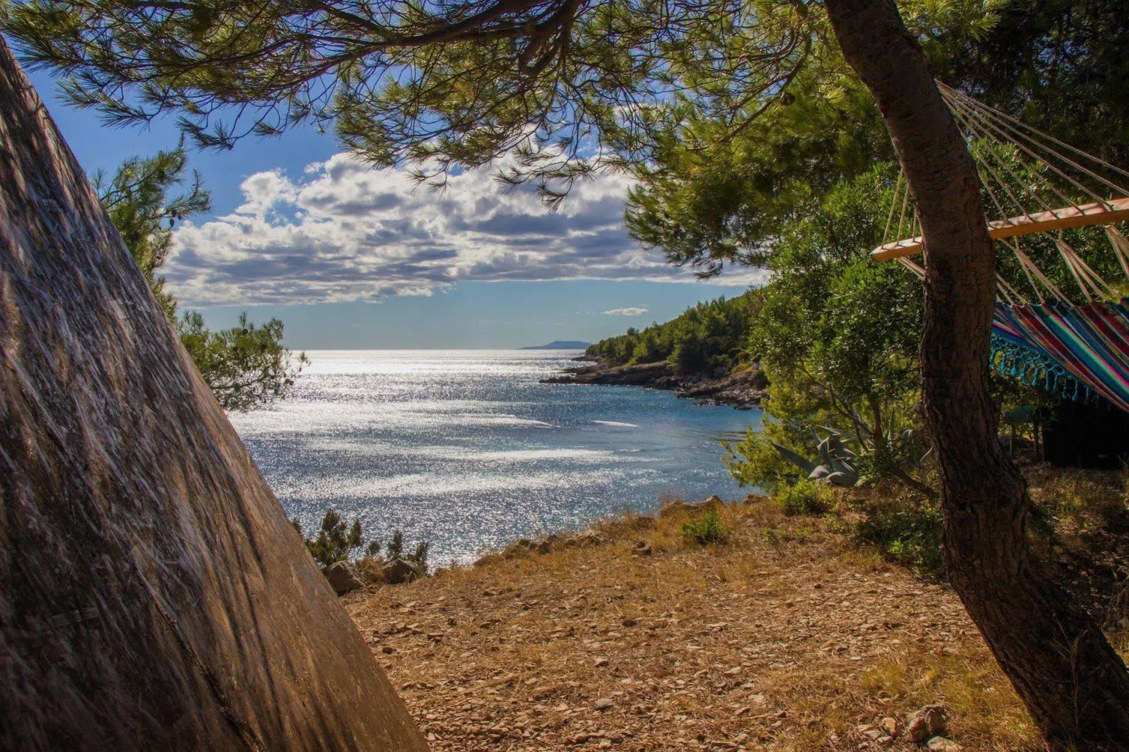 Cast Away - Eco Village