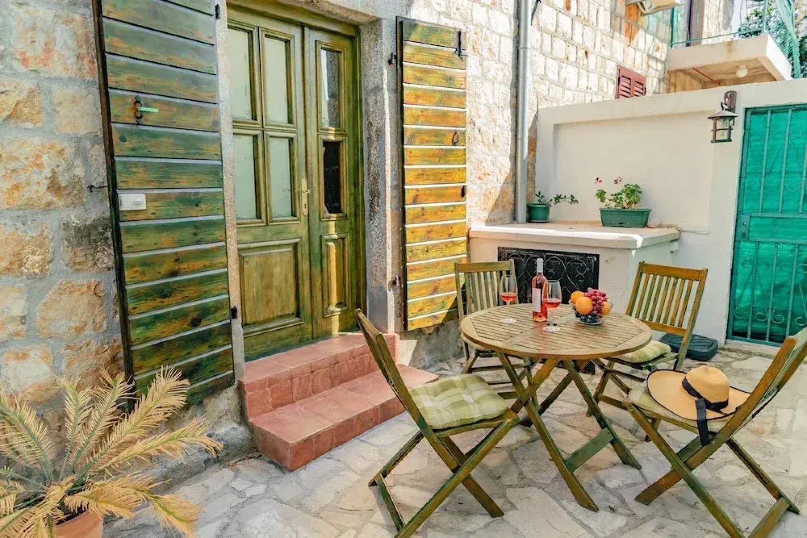 Apartment Bigovo Veljic-jaz