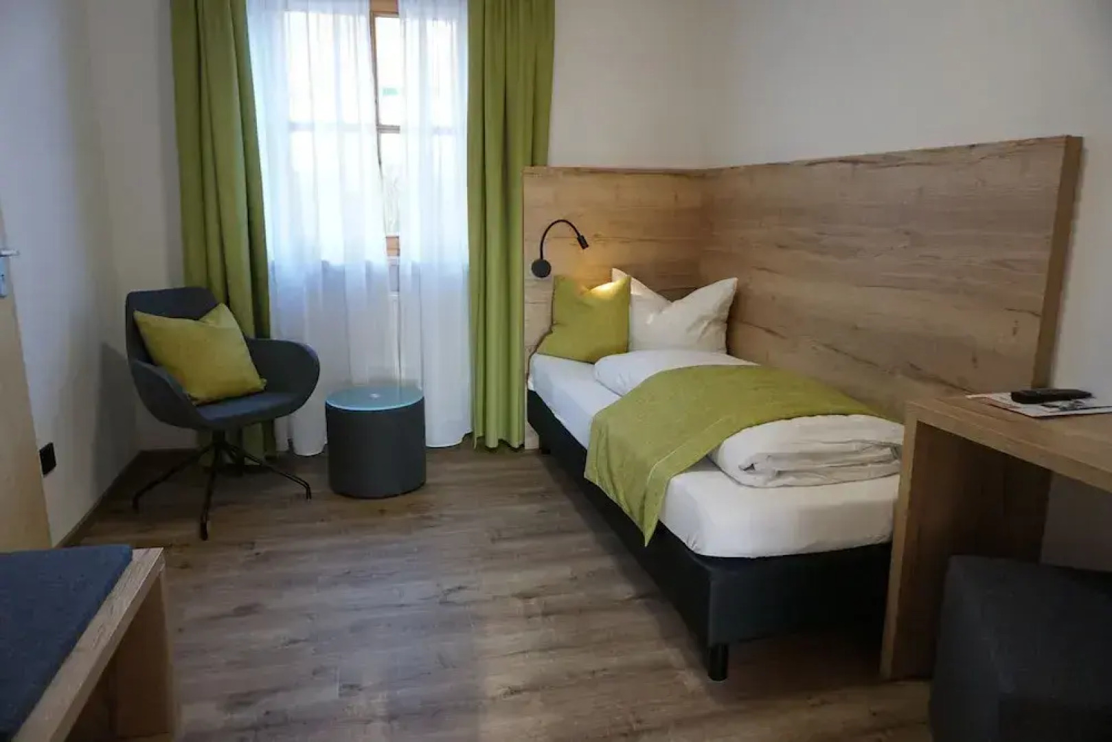 Berger's Bergsicht by edita