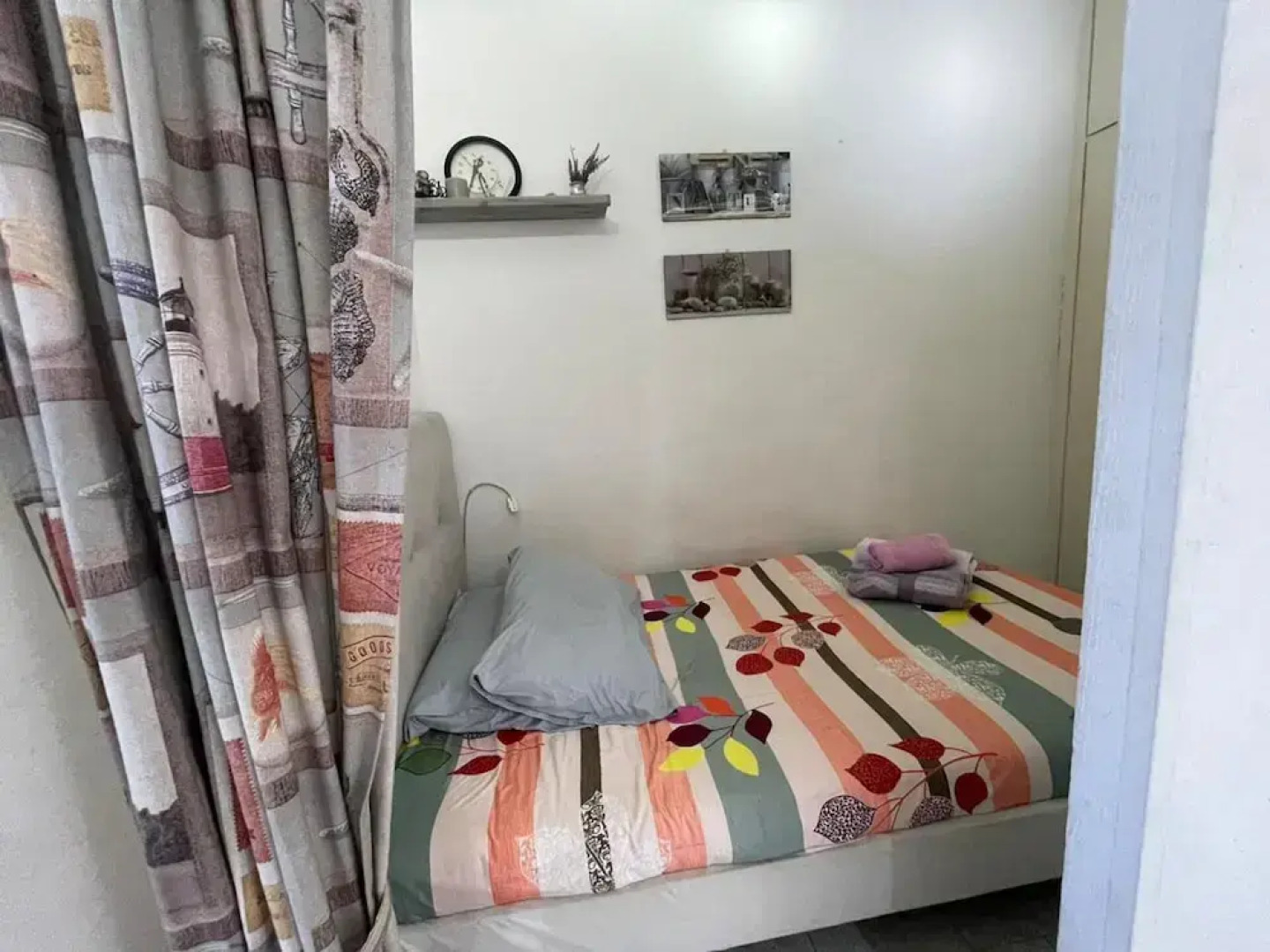 1 Bed Flat - Sleeps 2 - Pets - Pool - Smoking