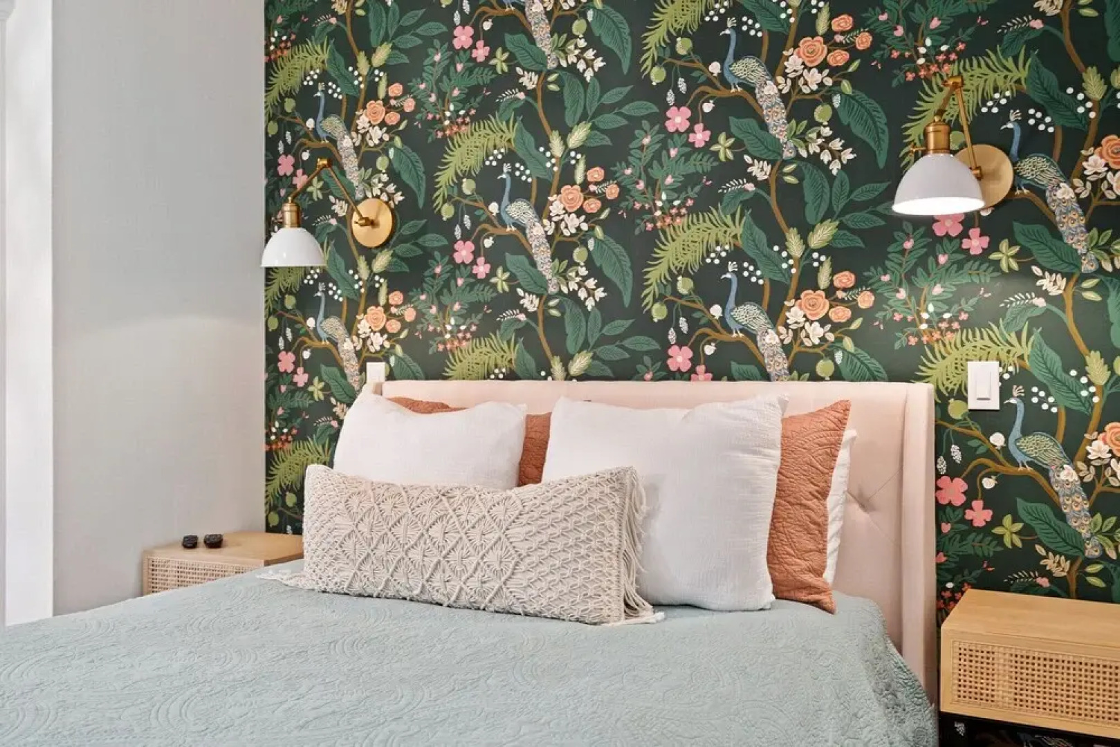 Gorgeous Tiny Home Just 5 min From Signor Vineyards!