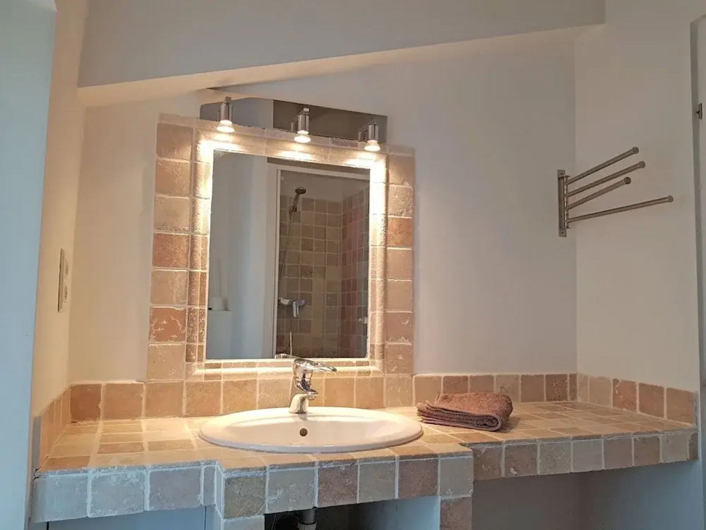 Characteristic Country House With Private Pool and Views of the Mont Ventoux