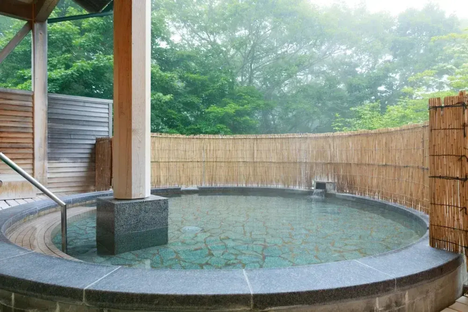 Izumigo Kiyosato Kogen Hotel