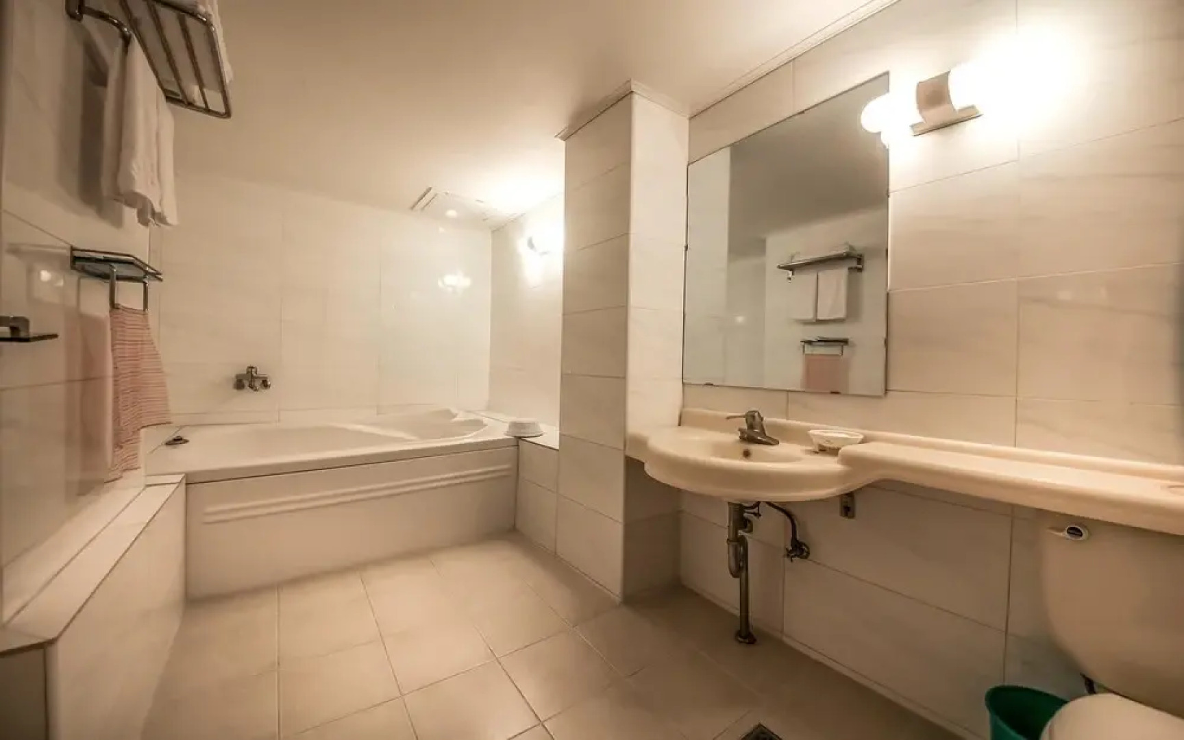 Donghae Buyeong Motel