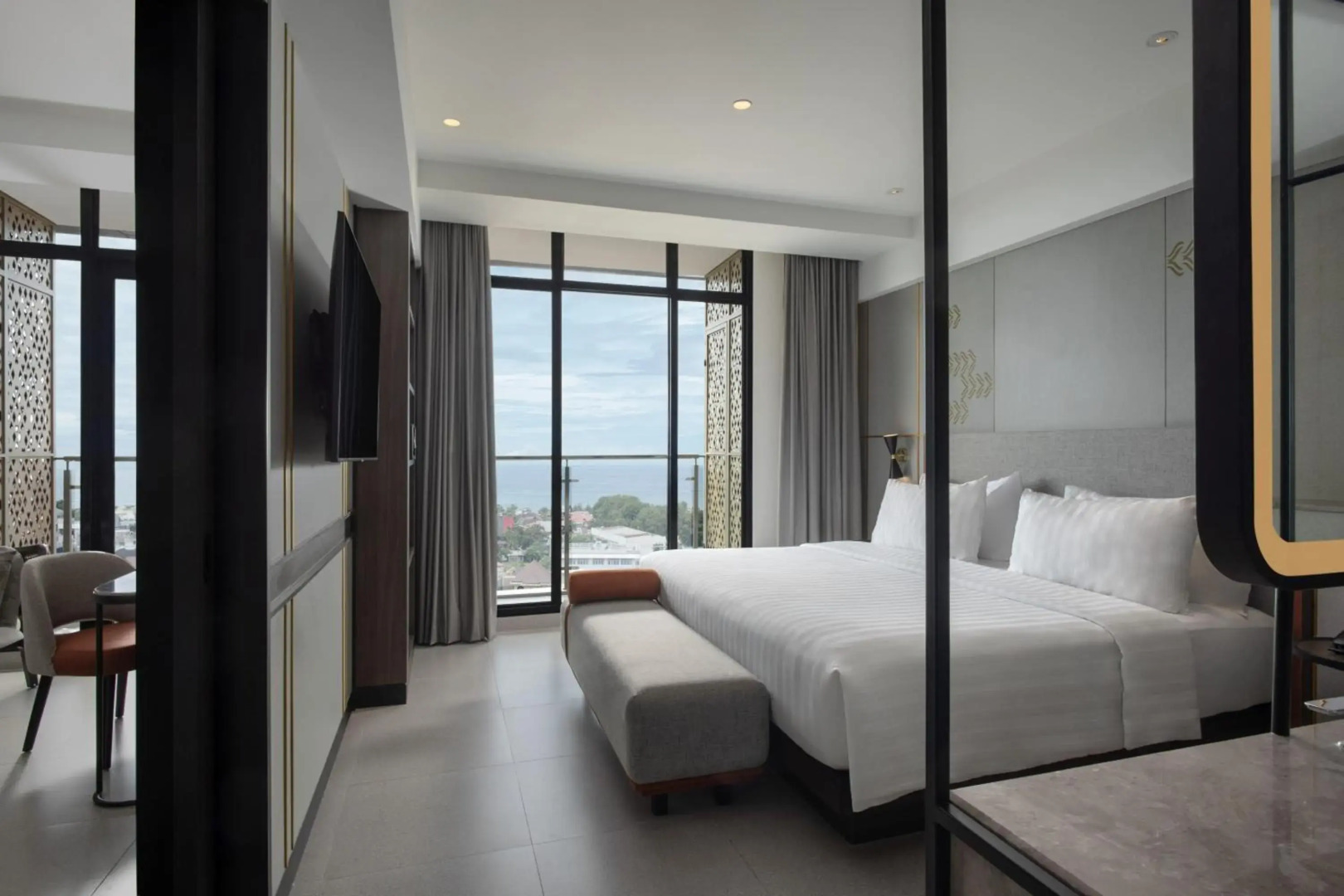 Hotel Santika Premiere Padang