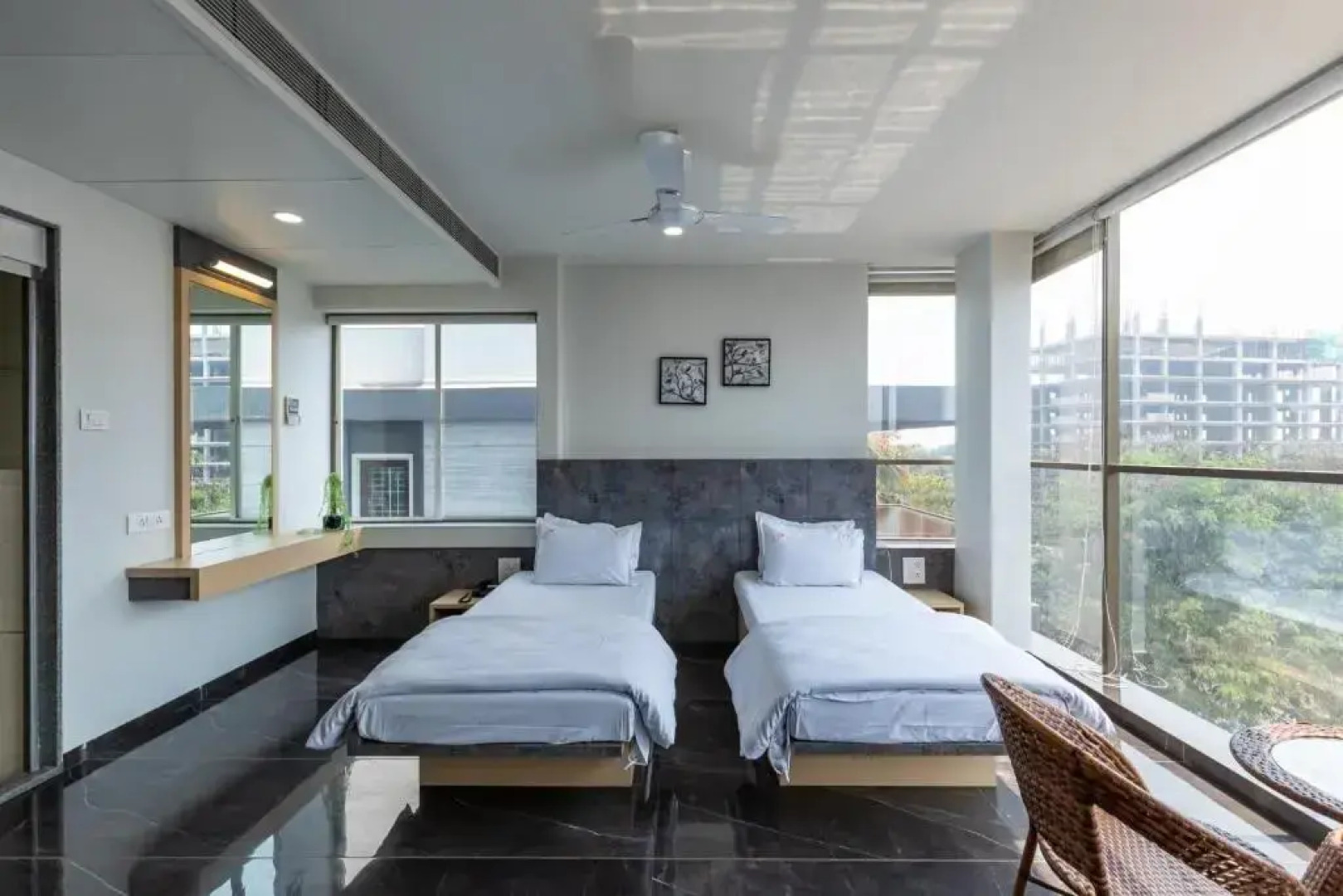 Hotel Anuradha Deluxe by OYO Rooms