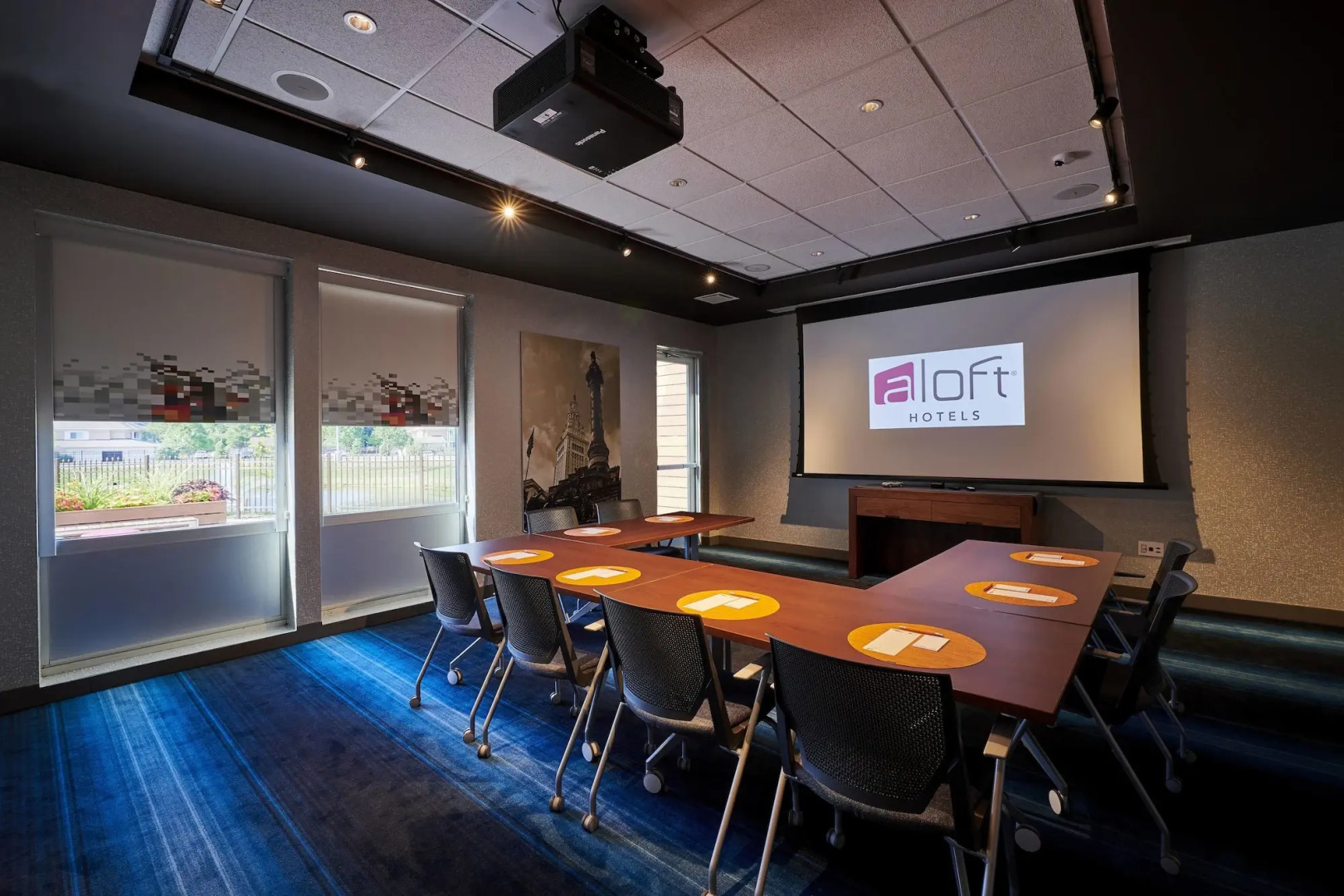 Aloft Cleveland Airport