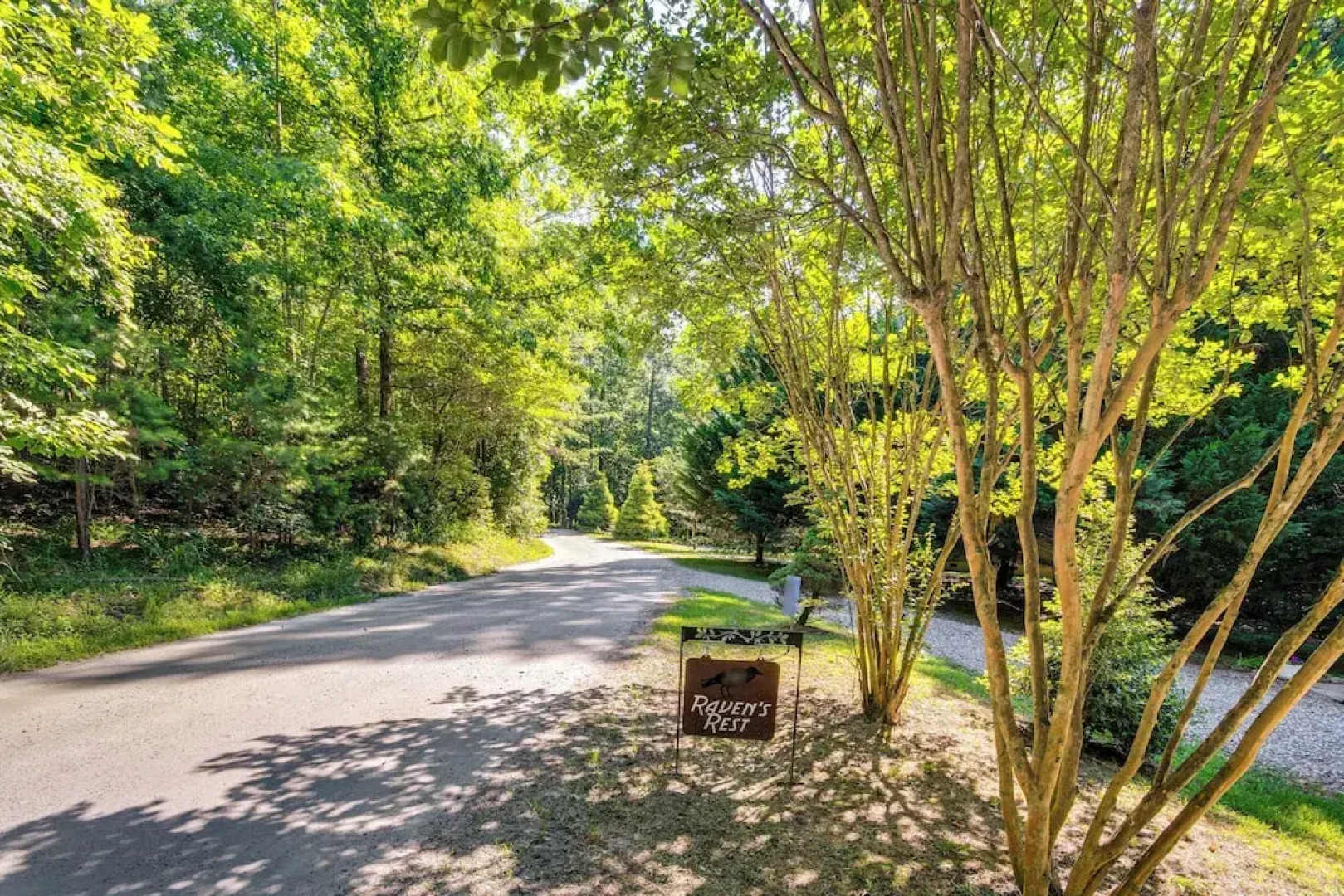 Sandy Beach, Fun Games & Barn: Lake Lure Gem!