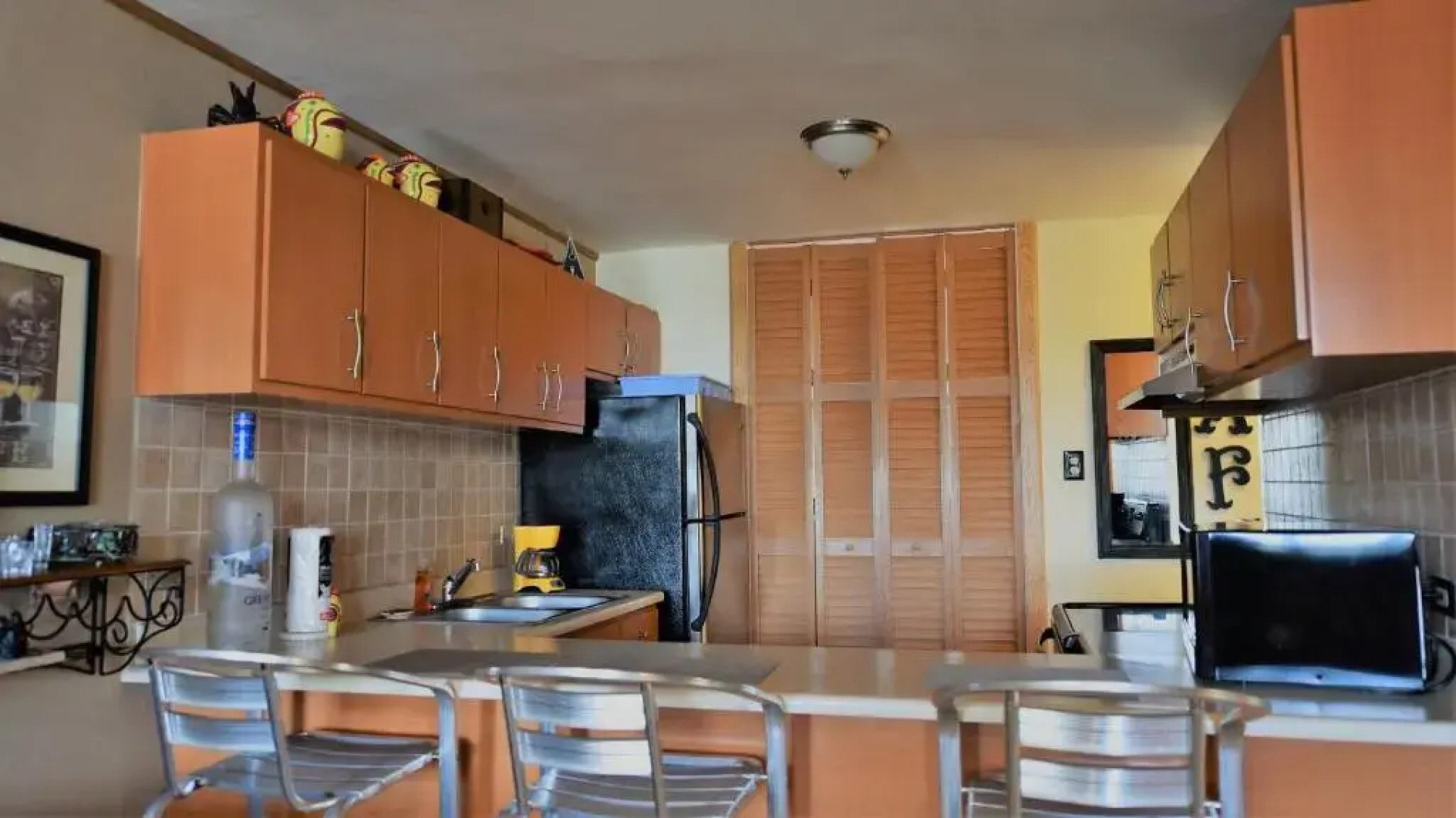 Coqui #7 at Rincon Beach, beach gate, sea view balcony, pool