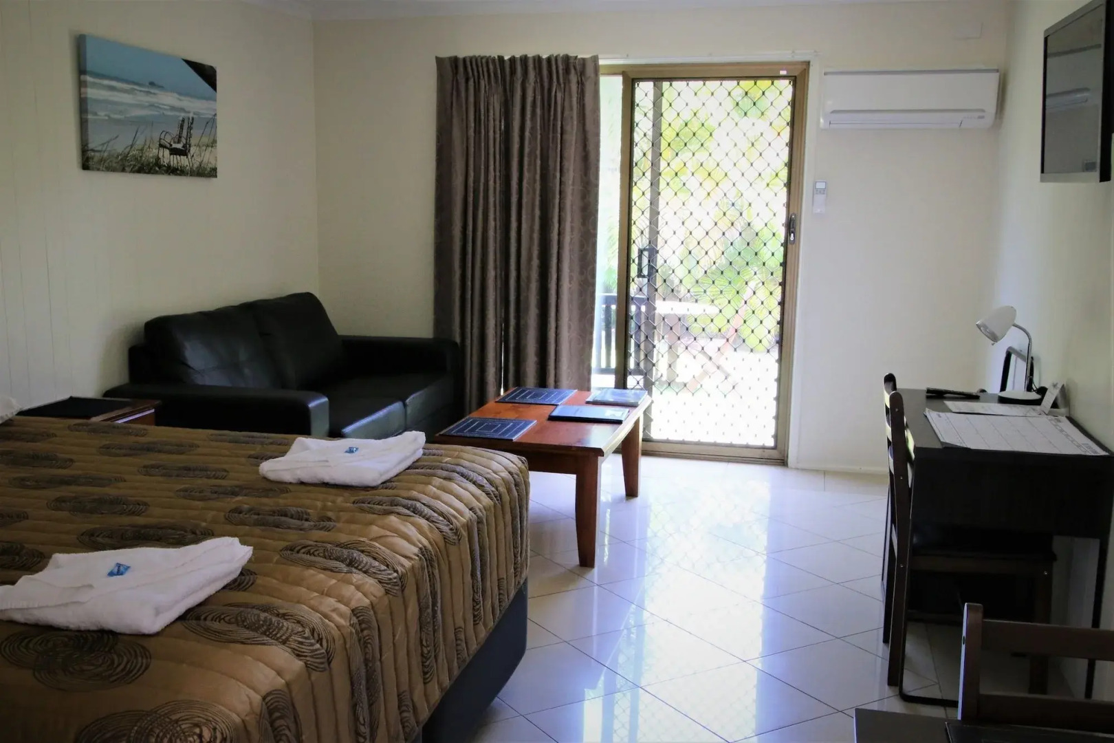 Pacific Palms Motor Inn