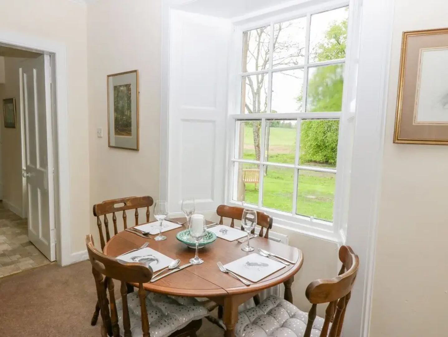 Golden Gates Lodge
