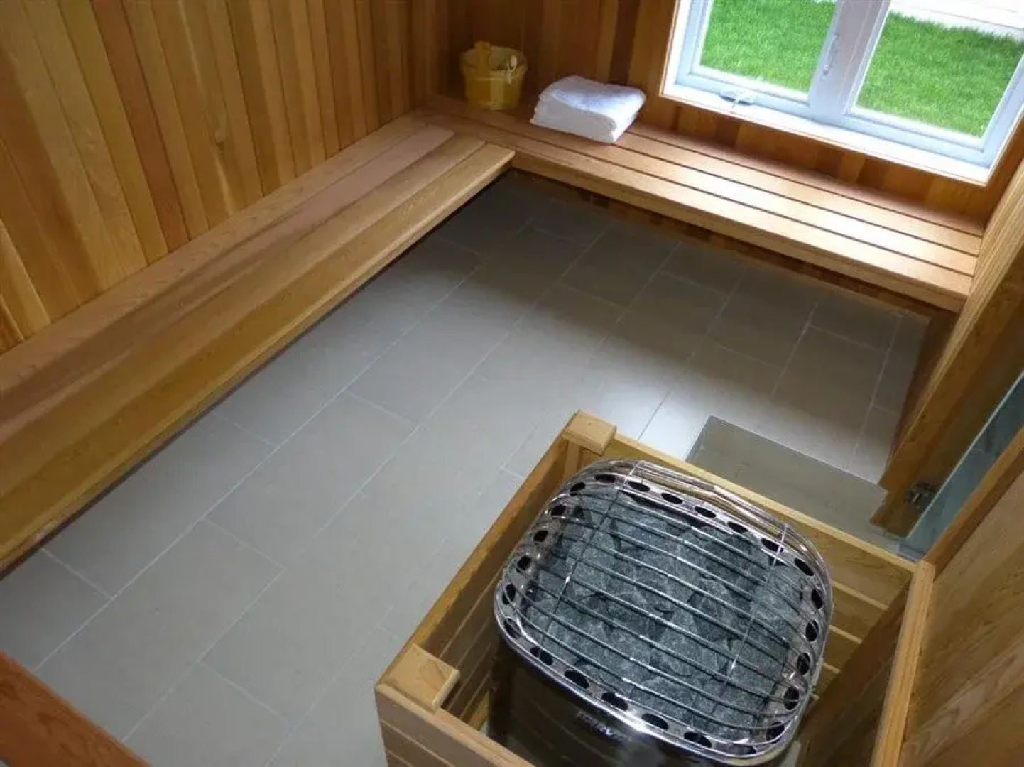 LAuberge du Lac Champlain, Chalet et Spa