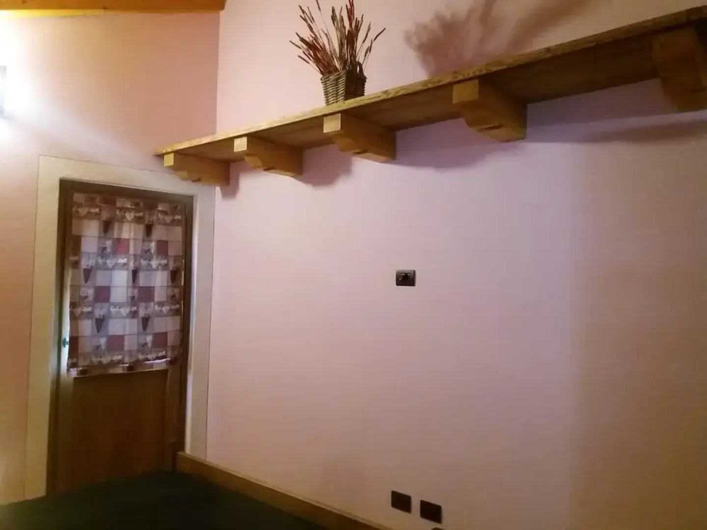 Apartment With one Bedroom in Aymavilles, With Wonderful Mountain View, Enclosed Garden and Wifi - 7 km From the Slopes