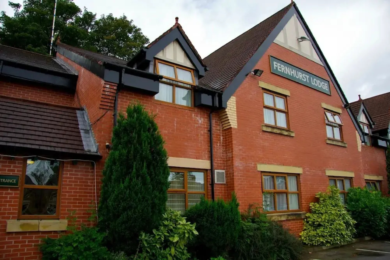 Fernhurst Lodge by Greene King Inns