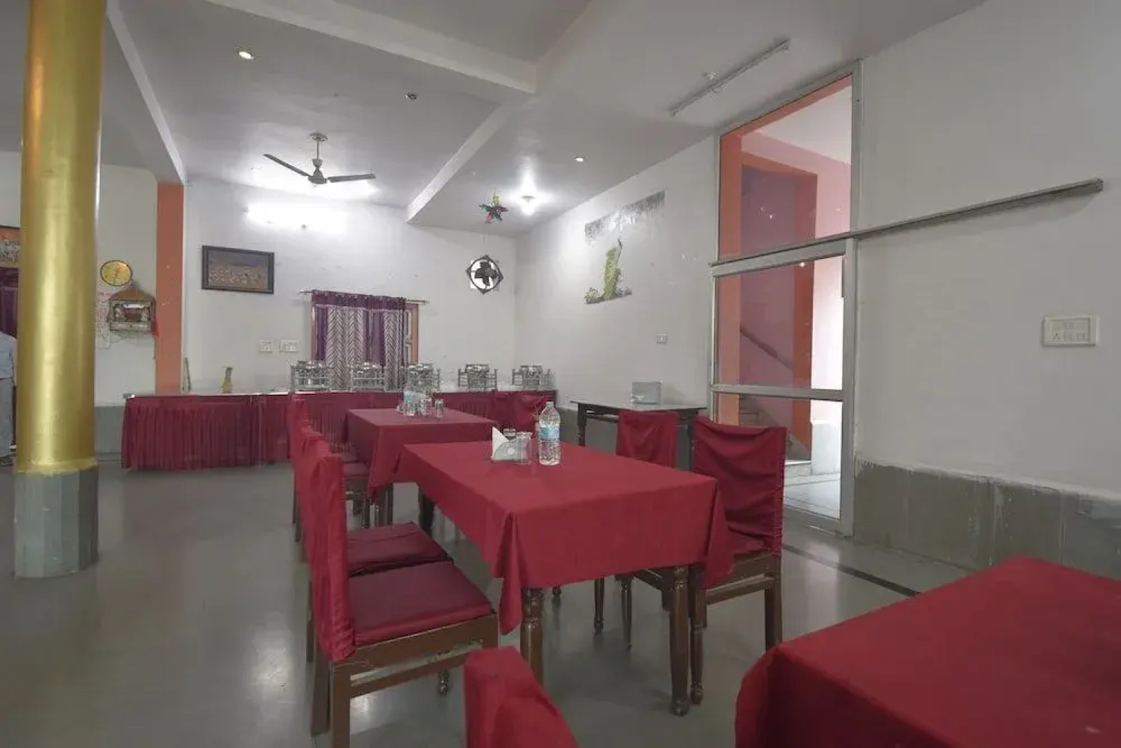 Oyo 47389 Hotel Sun N Star