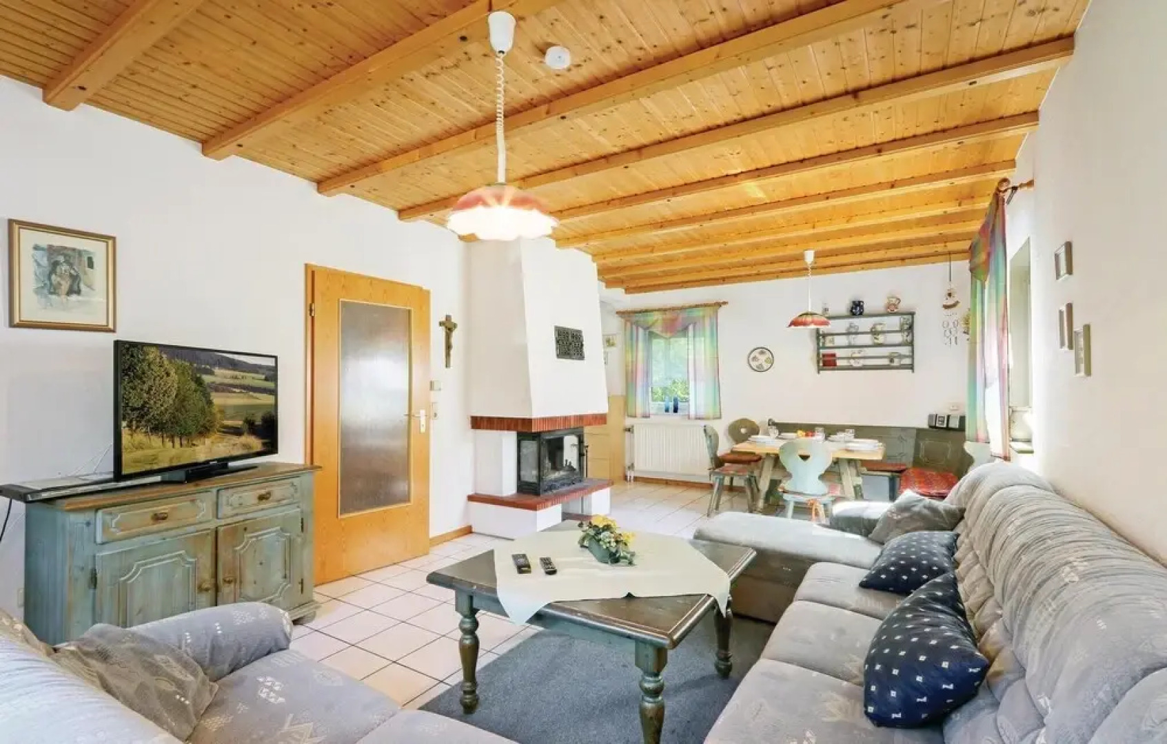 Beautiful Home in Thalfang With 4 Bedrooms