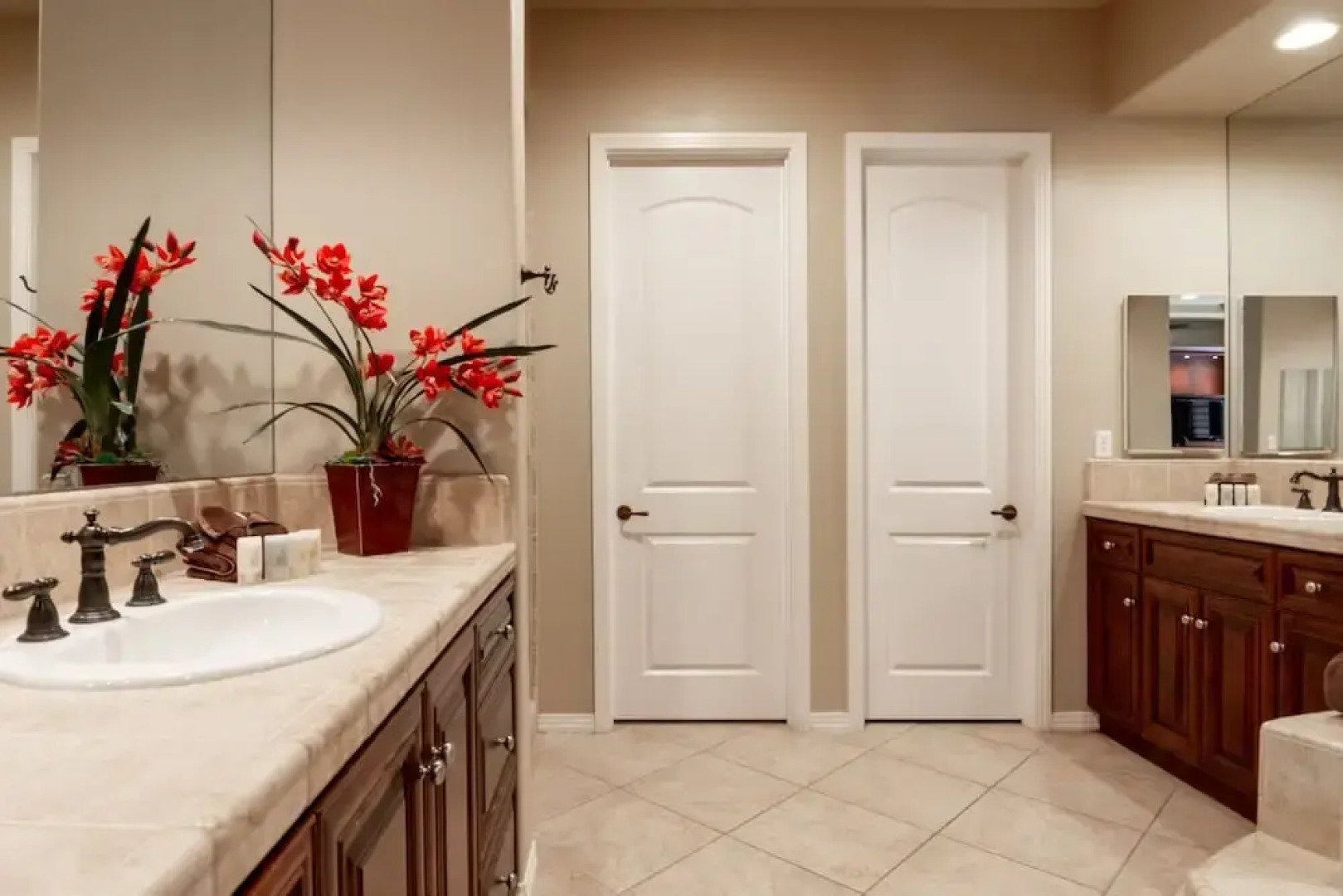 Serenity in the Desert Five Bedroom House