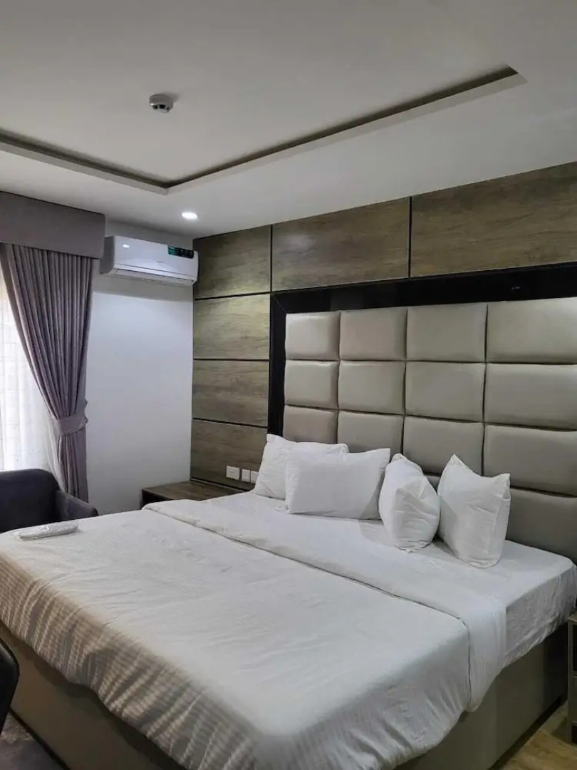 Swiss Executive Luxury Hotel