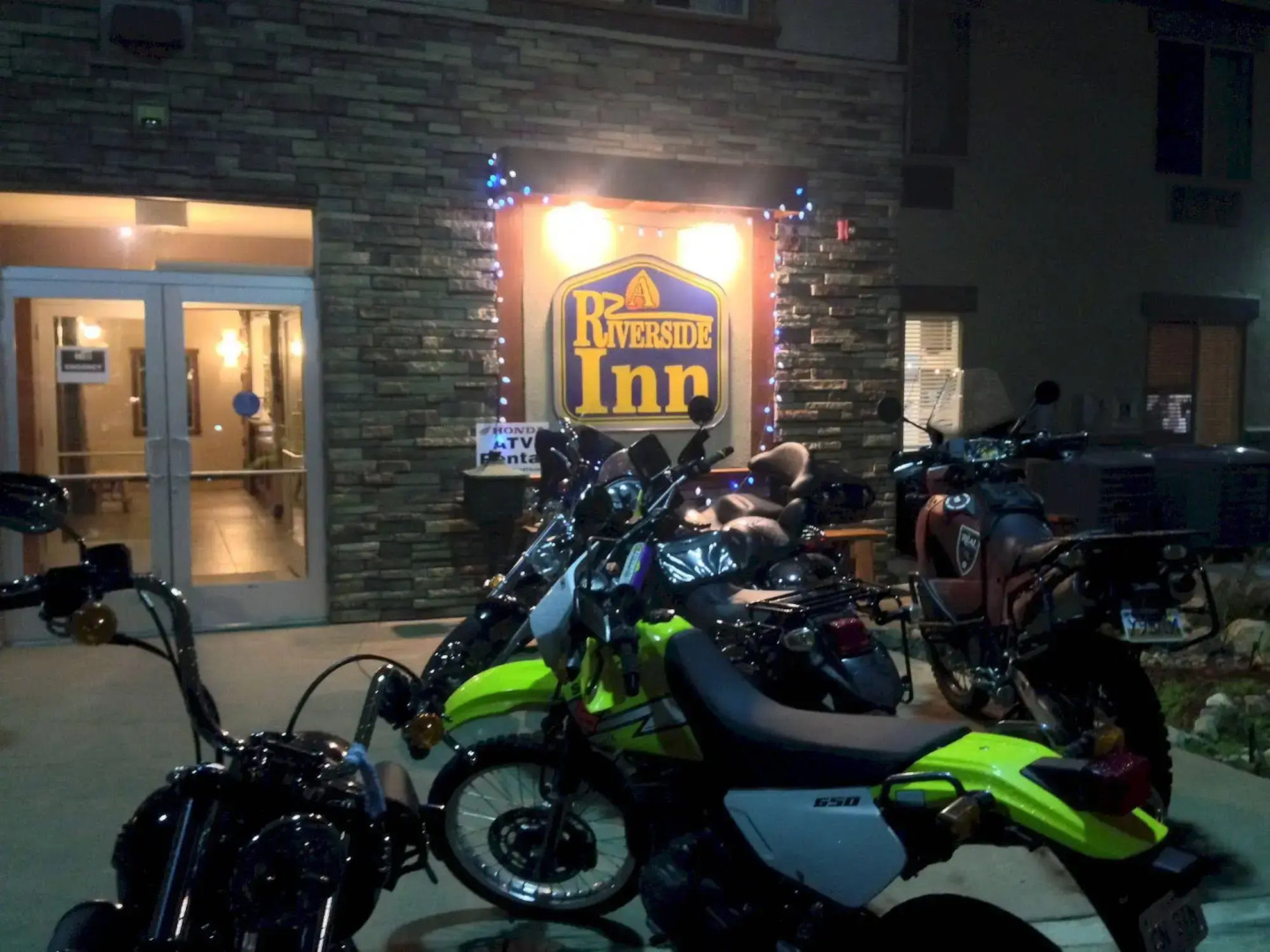 A Riverside Inn Travelodge by Wyndham