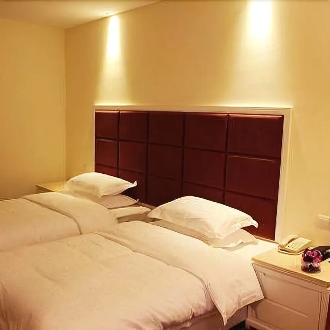 Jinxuan Yijun Taoyuan Hotel
