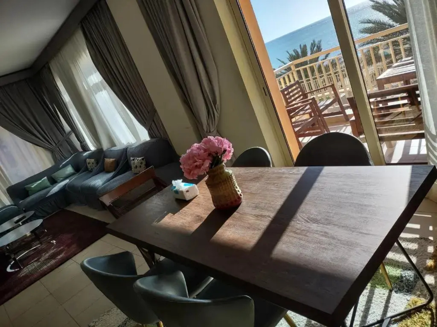 روز أبراج الشاطئ Beach Rose Sea View