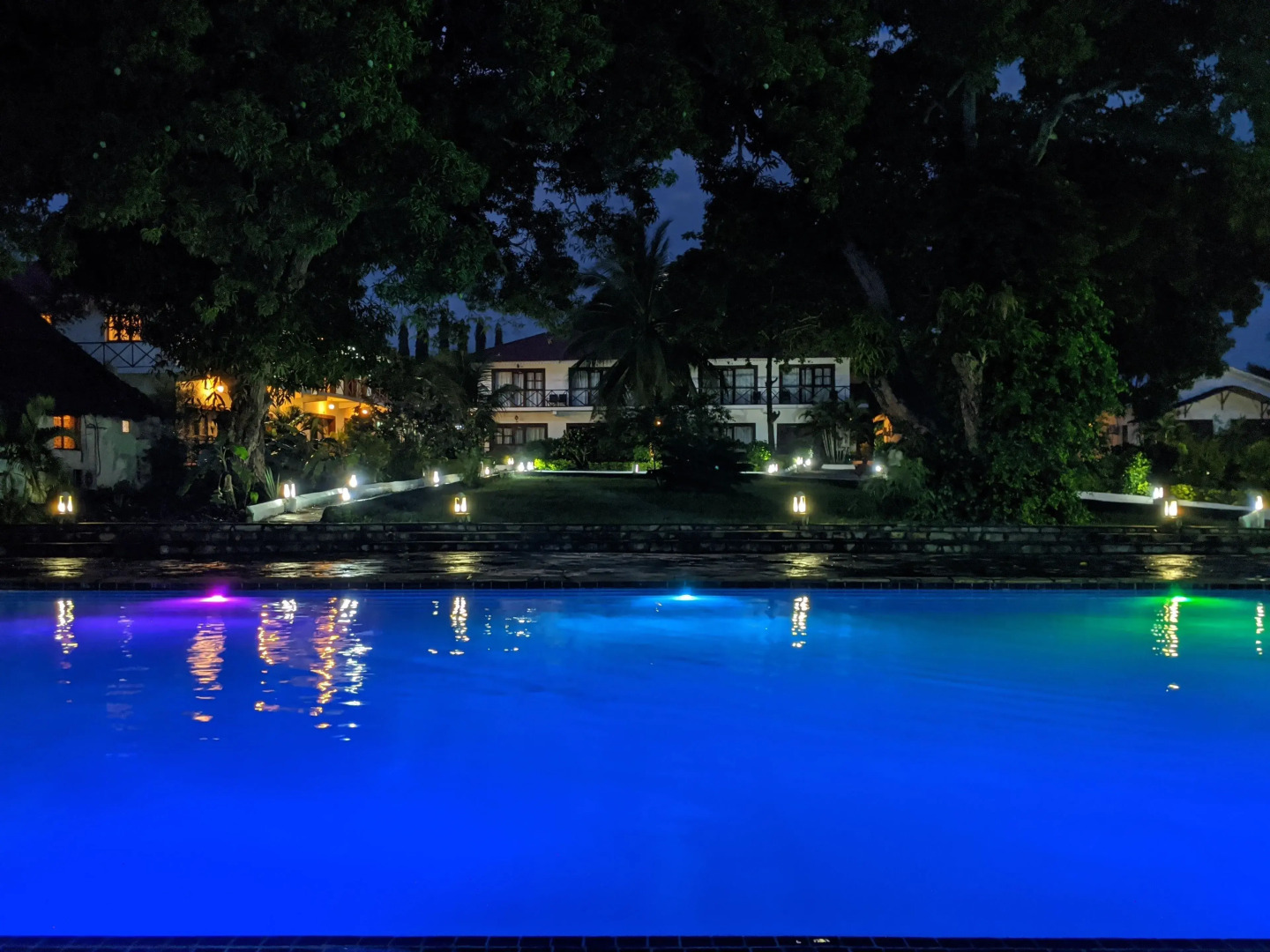 Amaan Ocean Kihinani Hotel