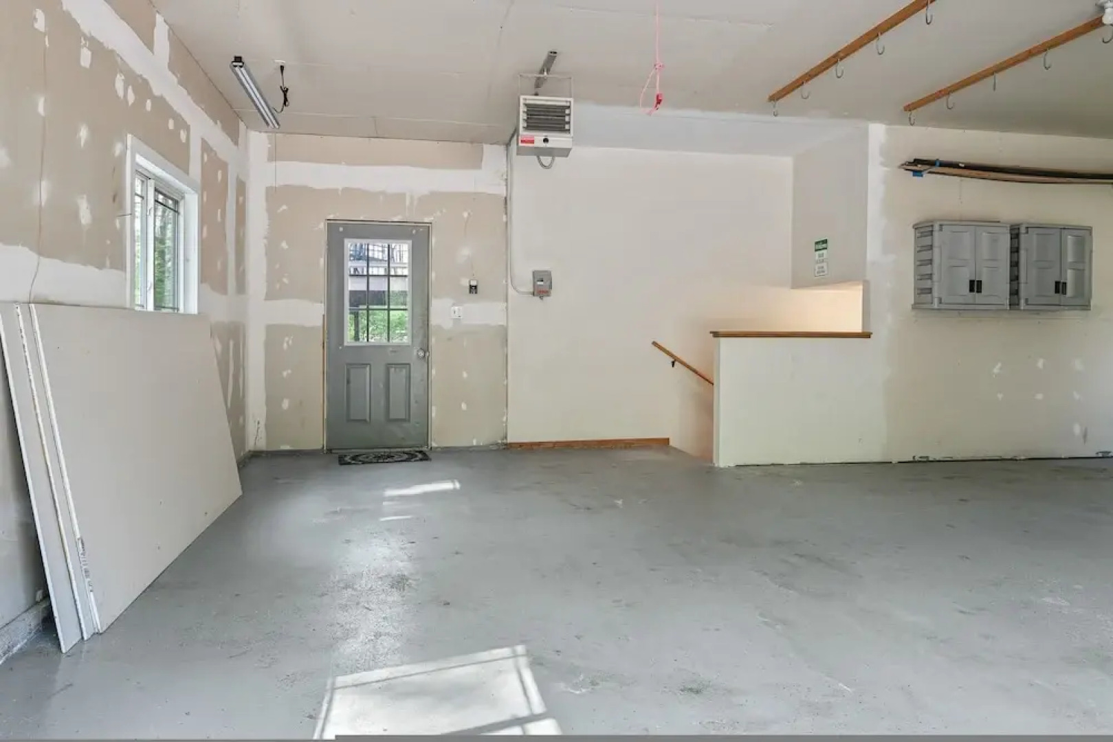 Mosinee Woodland Escape - Lower Suite