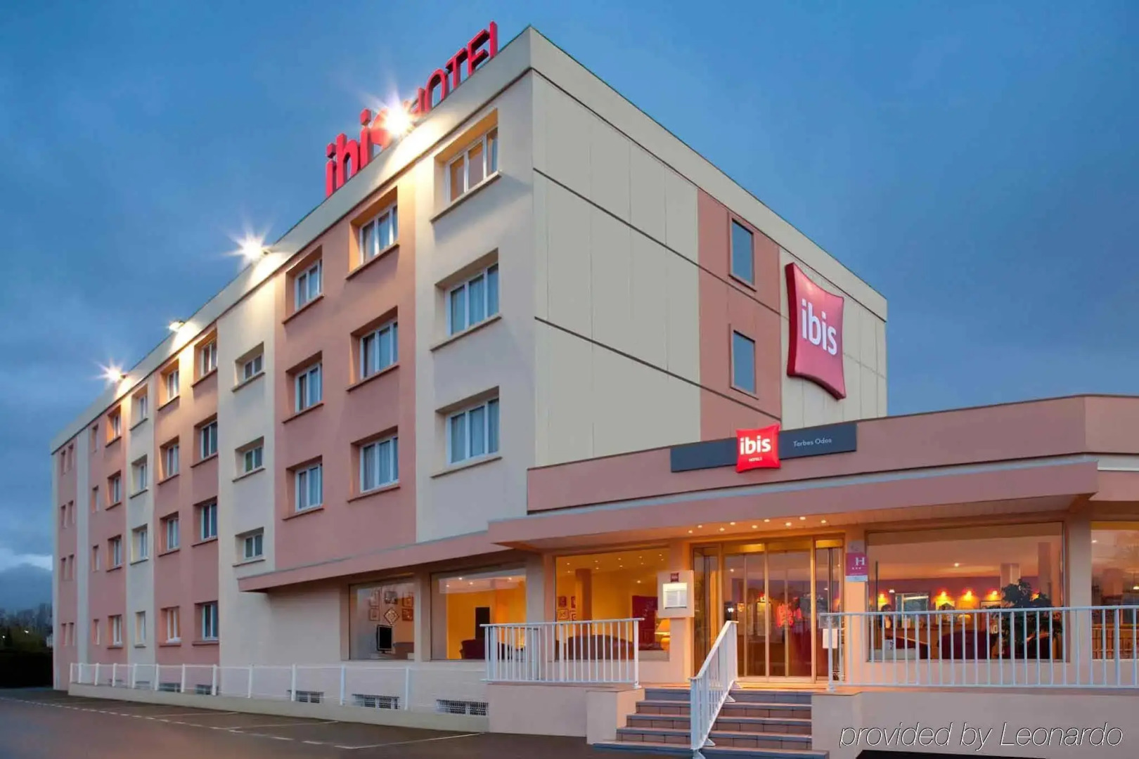 ibis Tarbes Odos