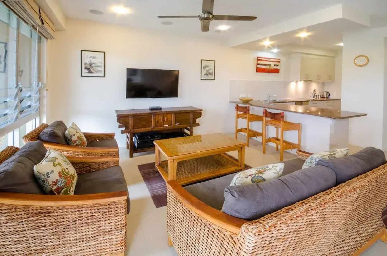 Ming Apartments #1 - 1/236 Marine Parade