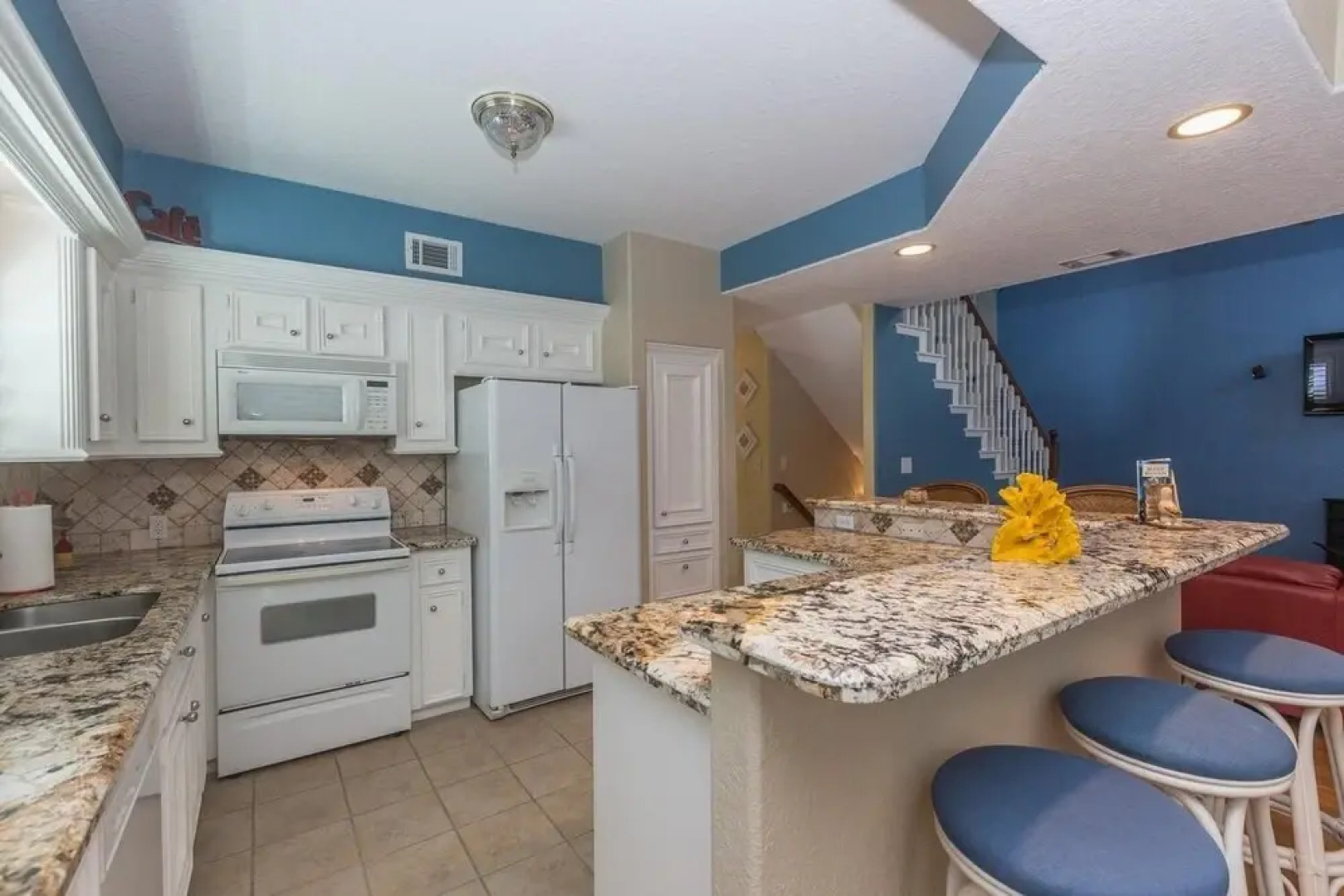 Tropical Oasis In Beautiful Galveston-tiki Island 3 Bedroom Home by Redawning