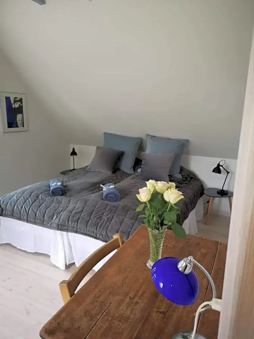 Hvirrekærgaard, midt i naturen.