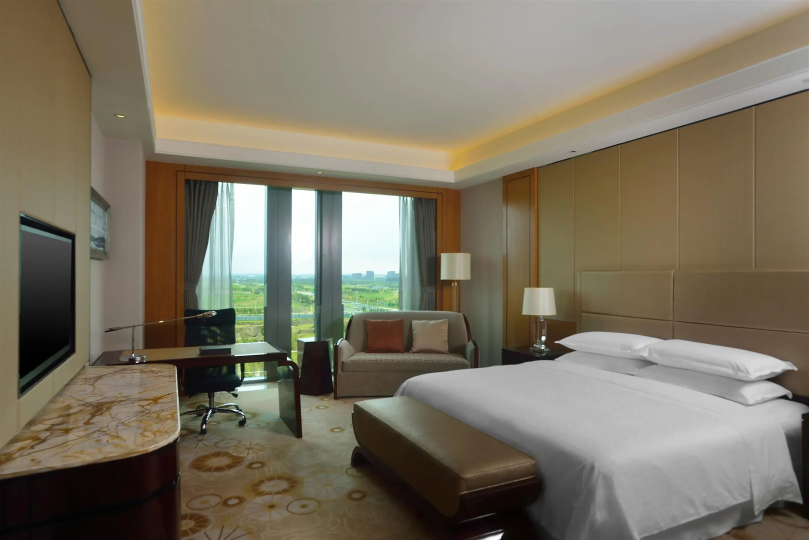 Sheraton Shenyang South City Hotel