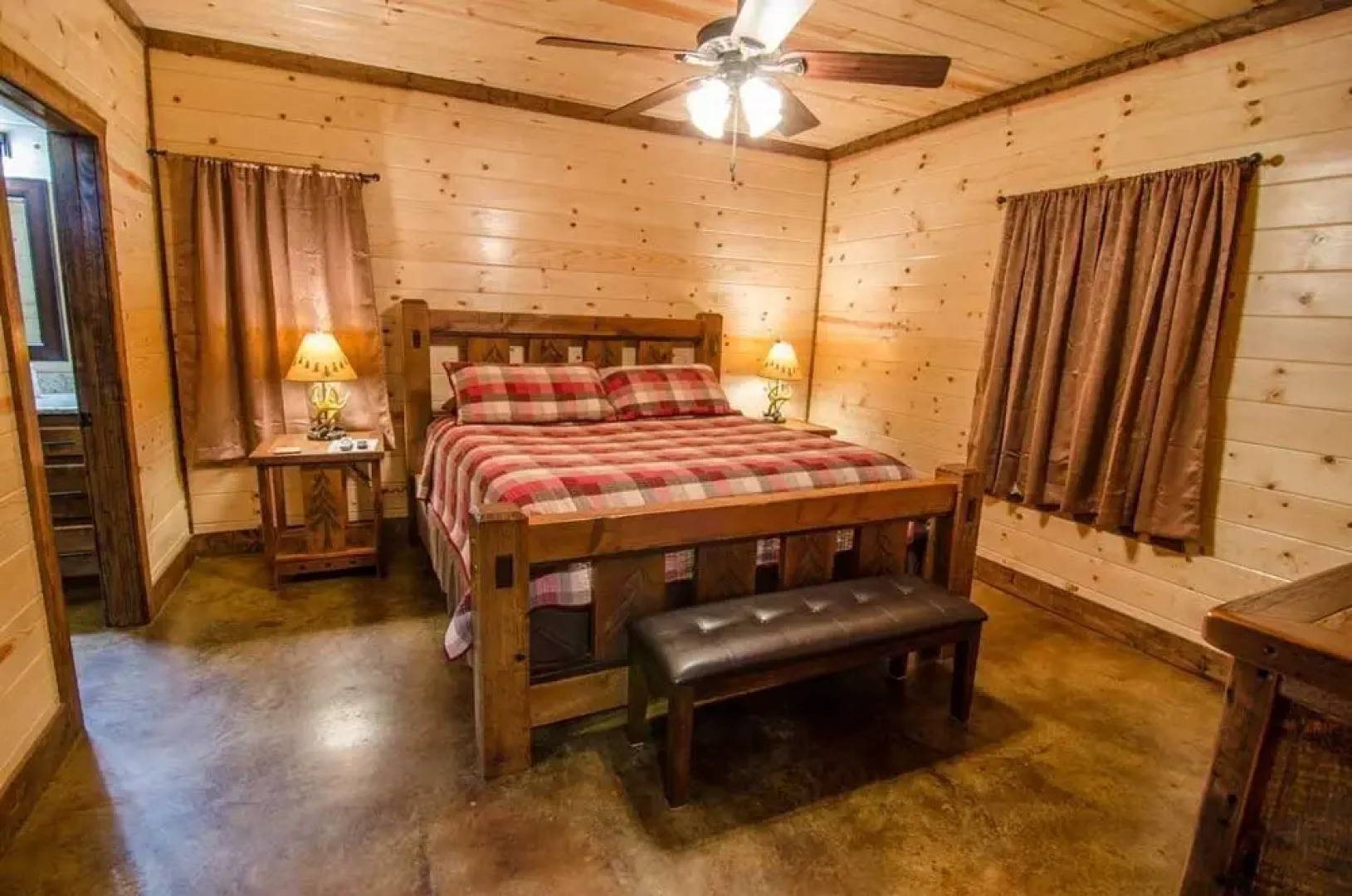 Four Leaf Clover Lodge - 4 Br Cabin
