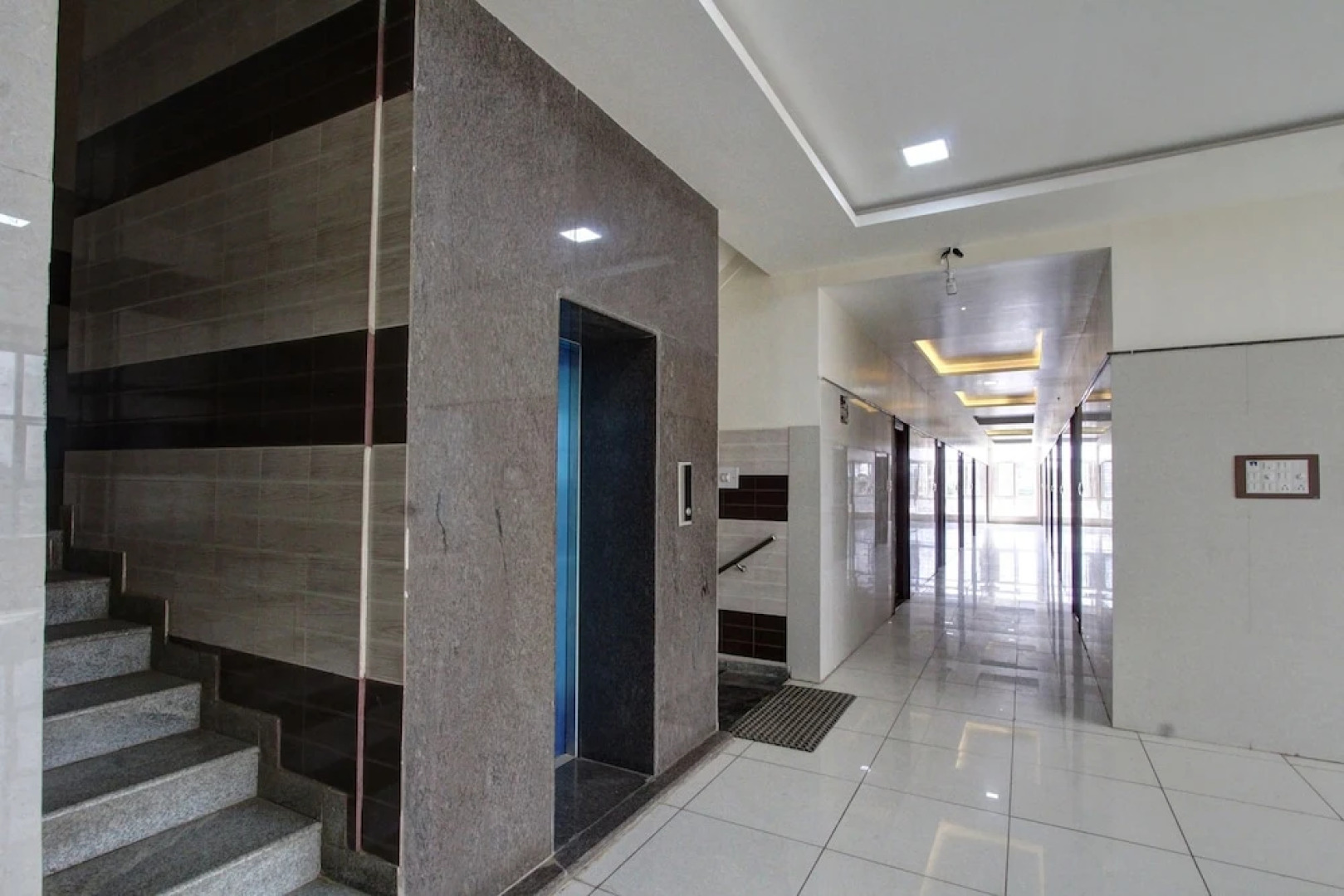 SPOT ON 29404 Kruthika Comforts