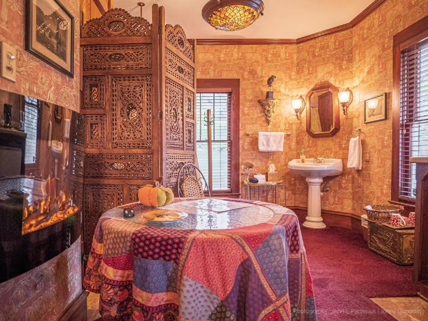 Cliff Cottage Inn - Victorian B&B and Boutique Hotel