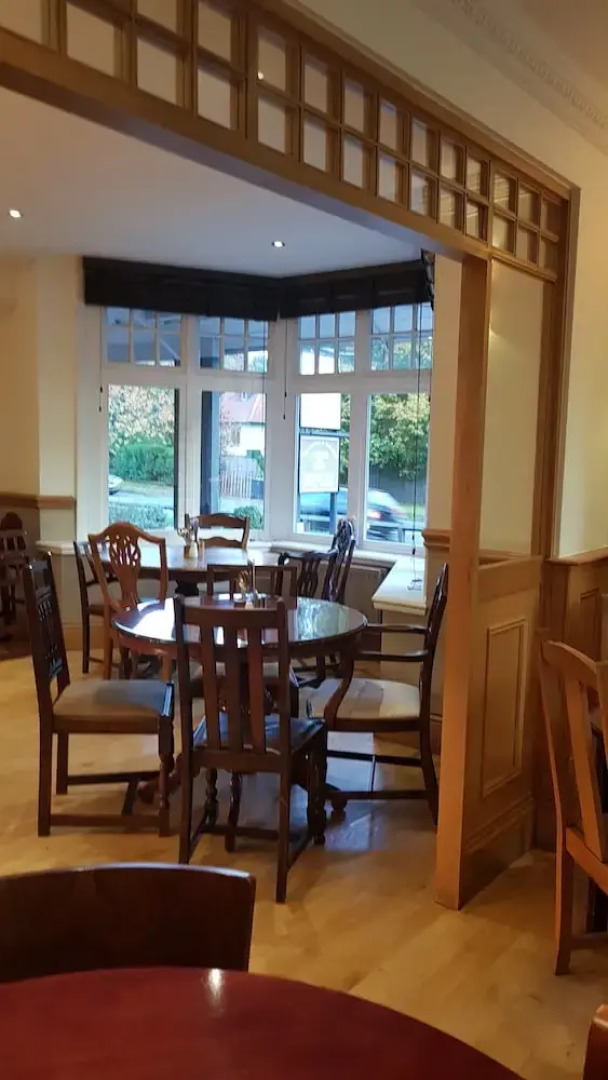 The George Carvery & Hotel