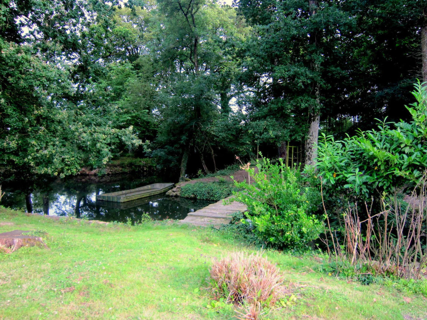 Gorgeous Mansion with Pool in Saint-Paul-du-Bois