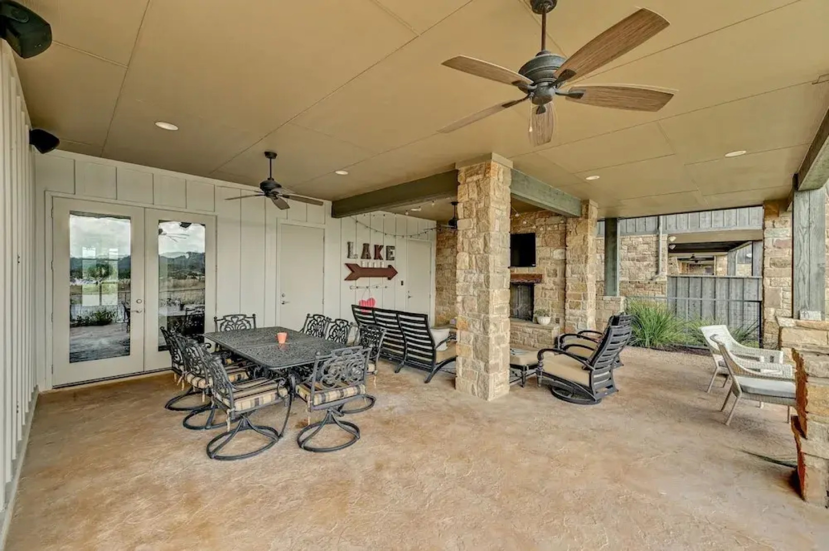 2217 Seabiscuit Cove Villa #109 3 Bedrooms 3.5 Bathrooms Villa