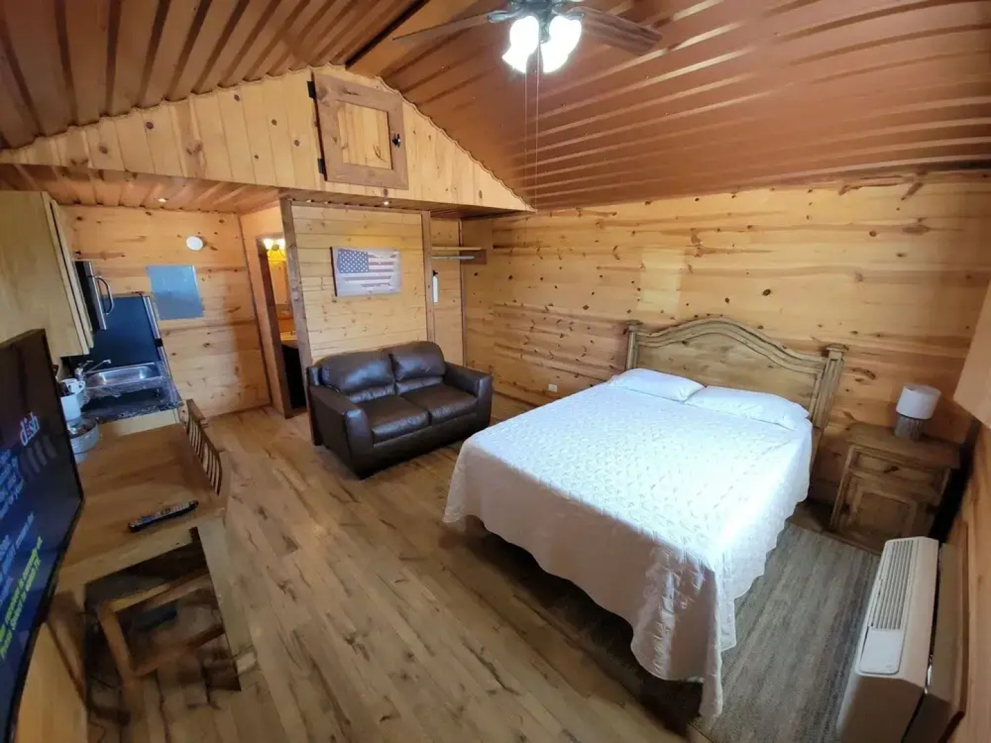 Stateline Cabins & RV