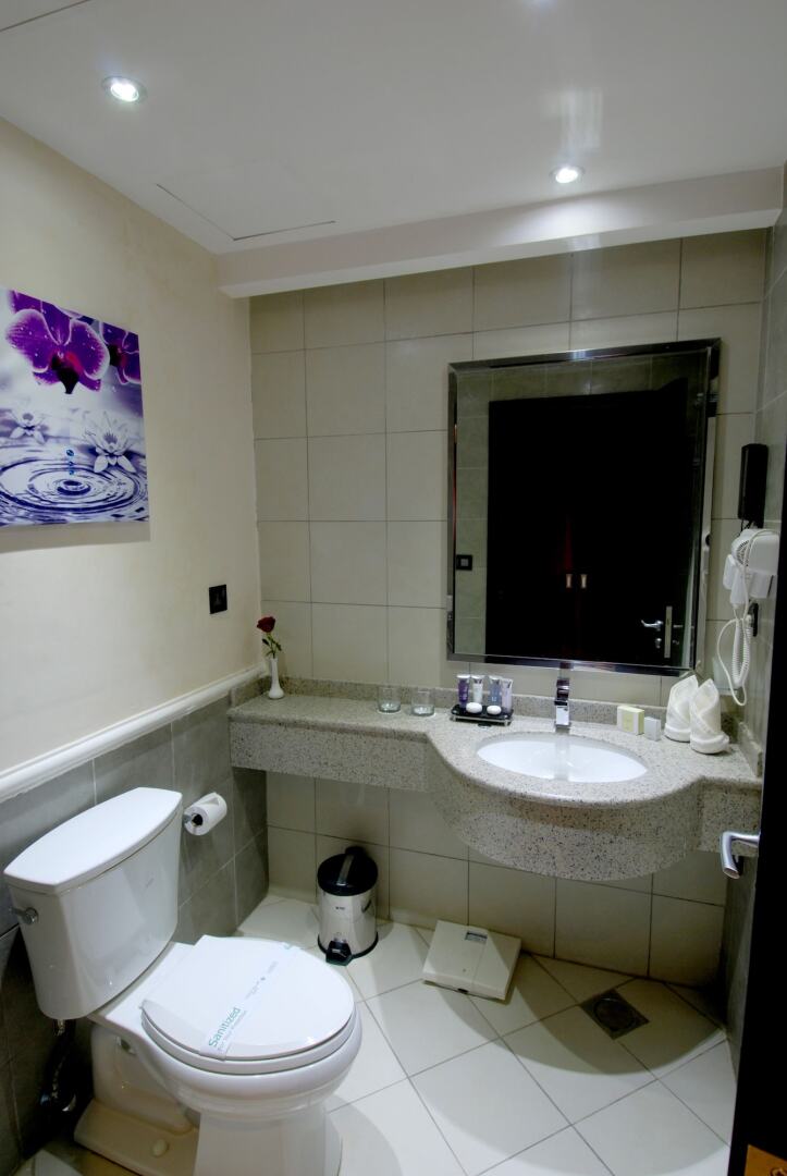 Gloria Al Madinah, Al Fayroz Al Massi