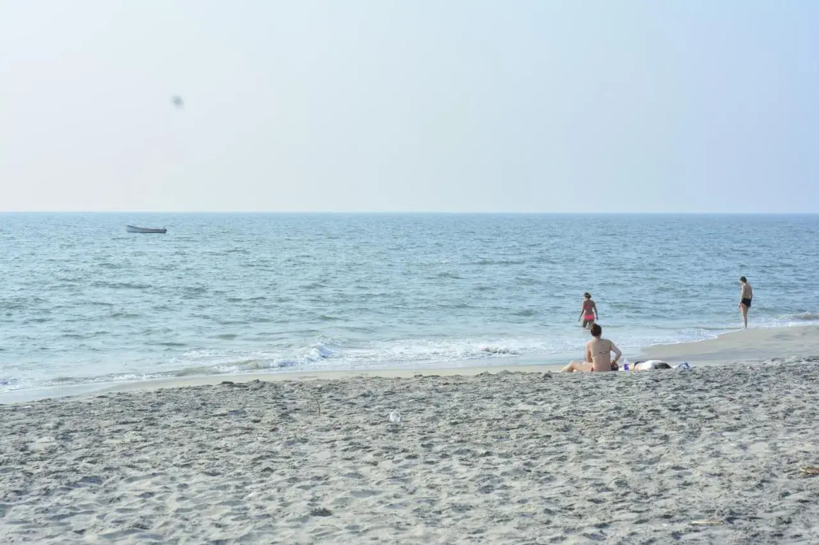 Sea Breeze Beach Home Stay