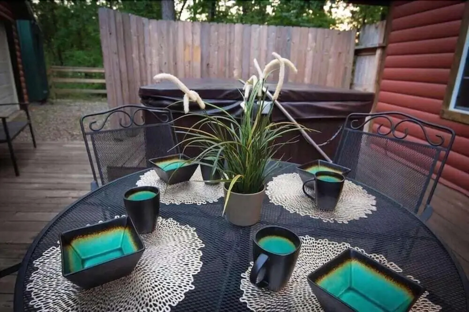 Woodland Hideaway & Cottage - 3 Br Cabin