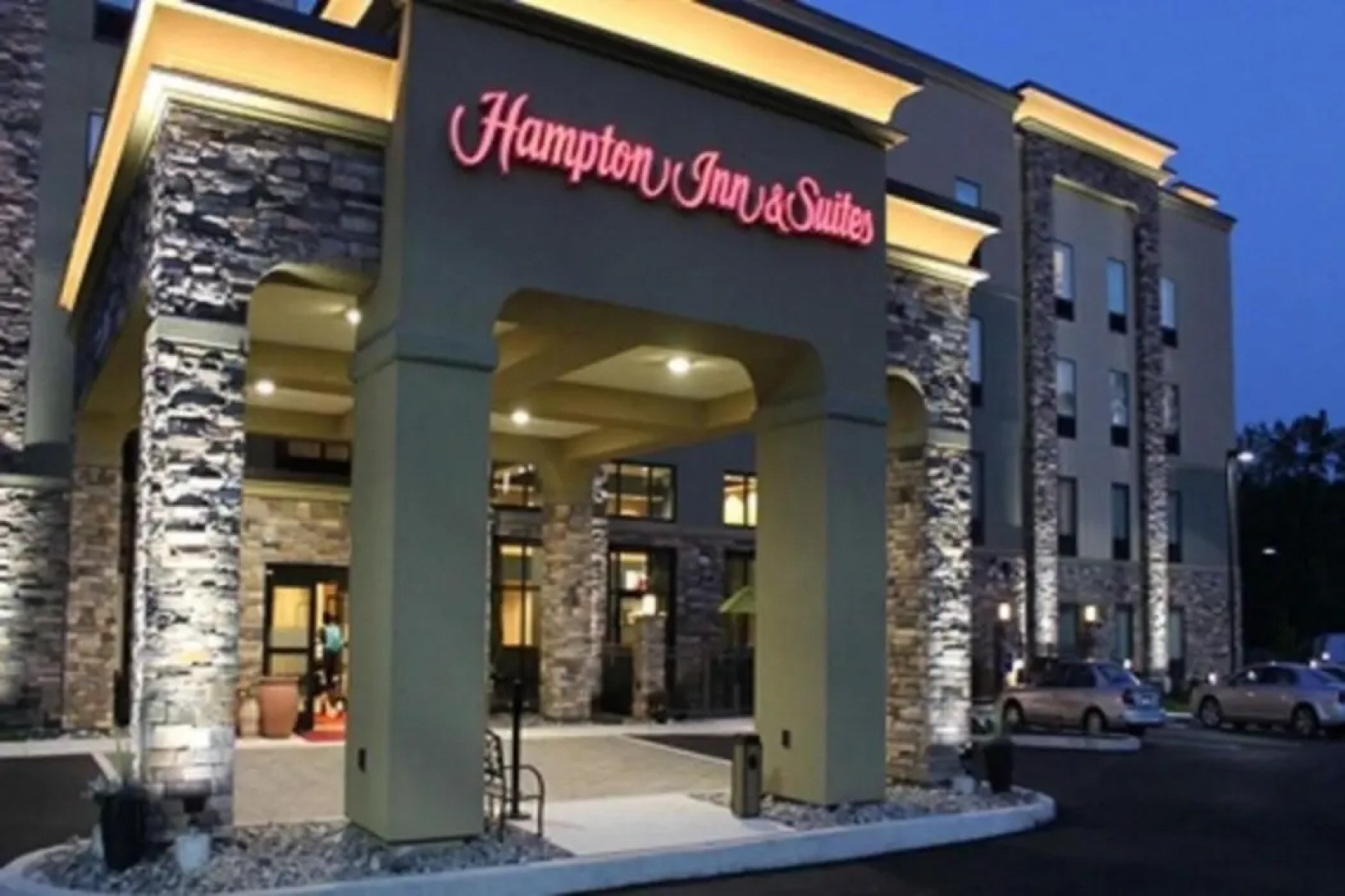 Hampton Inn & Suites Bartonsville